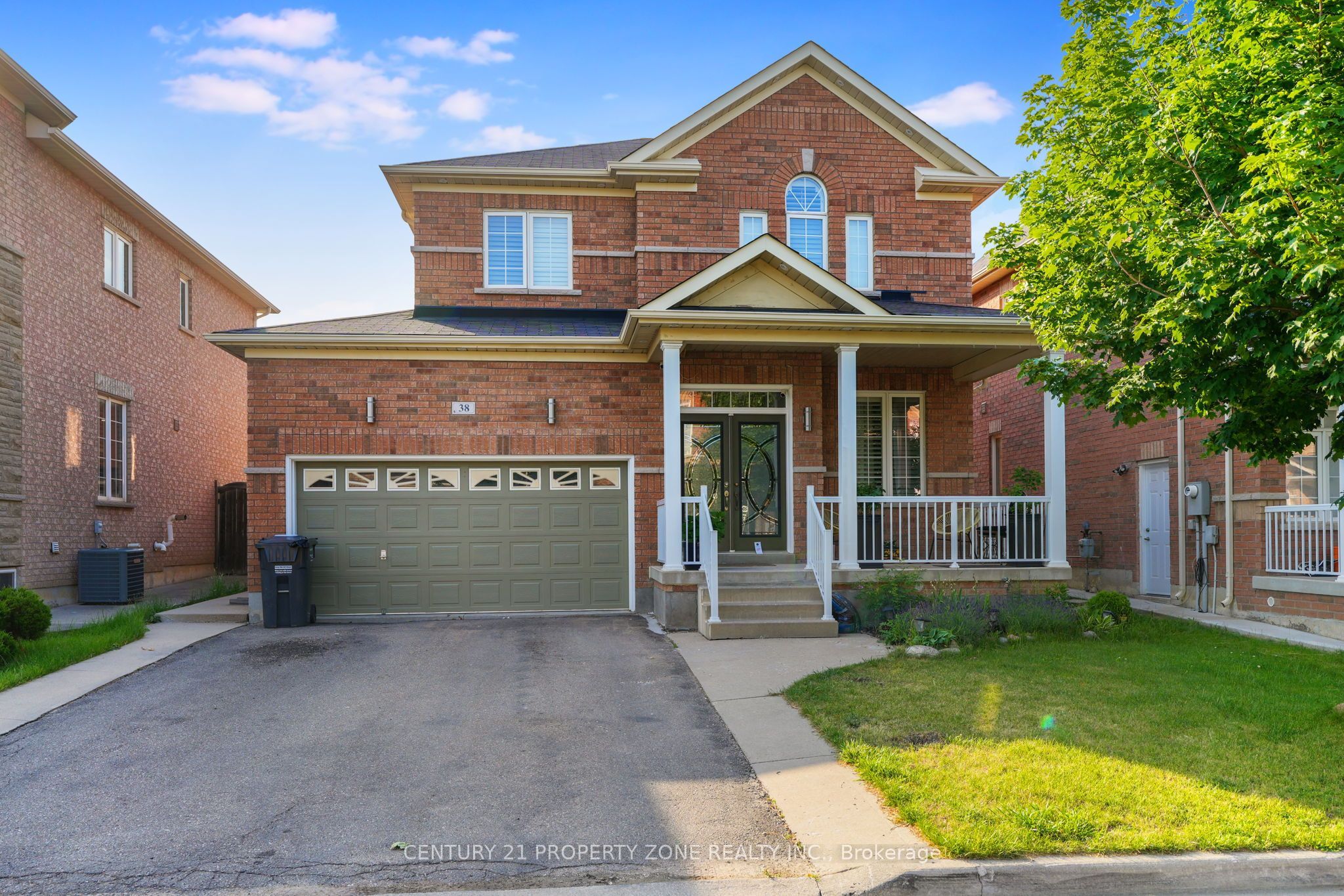38 Callalily Road Property Photo 1