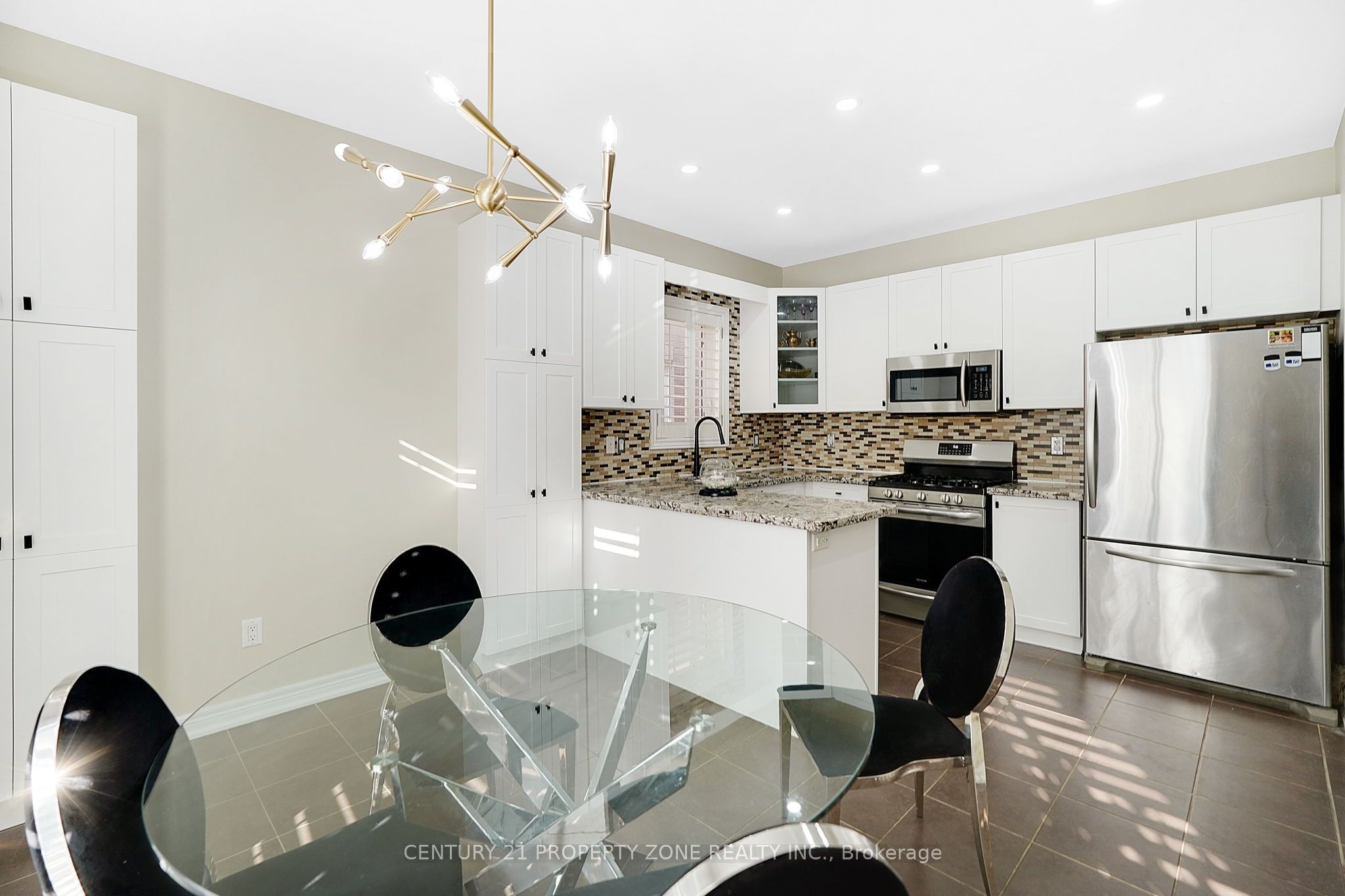 38 Callalily Road Property Photo 12