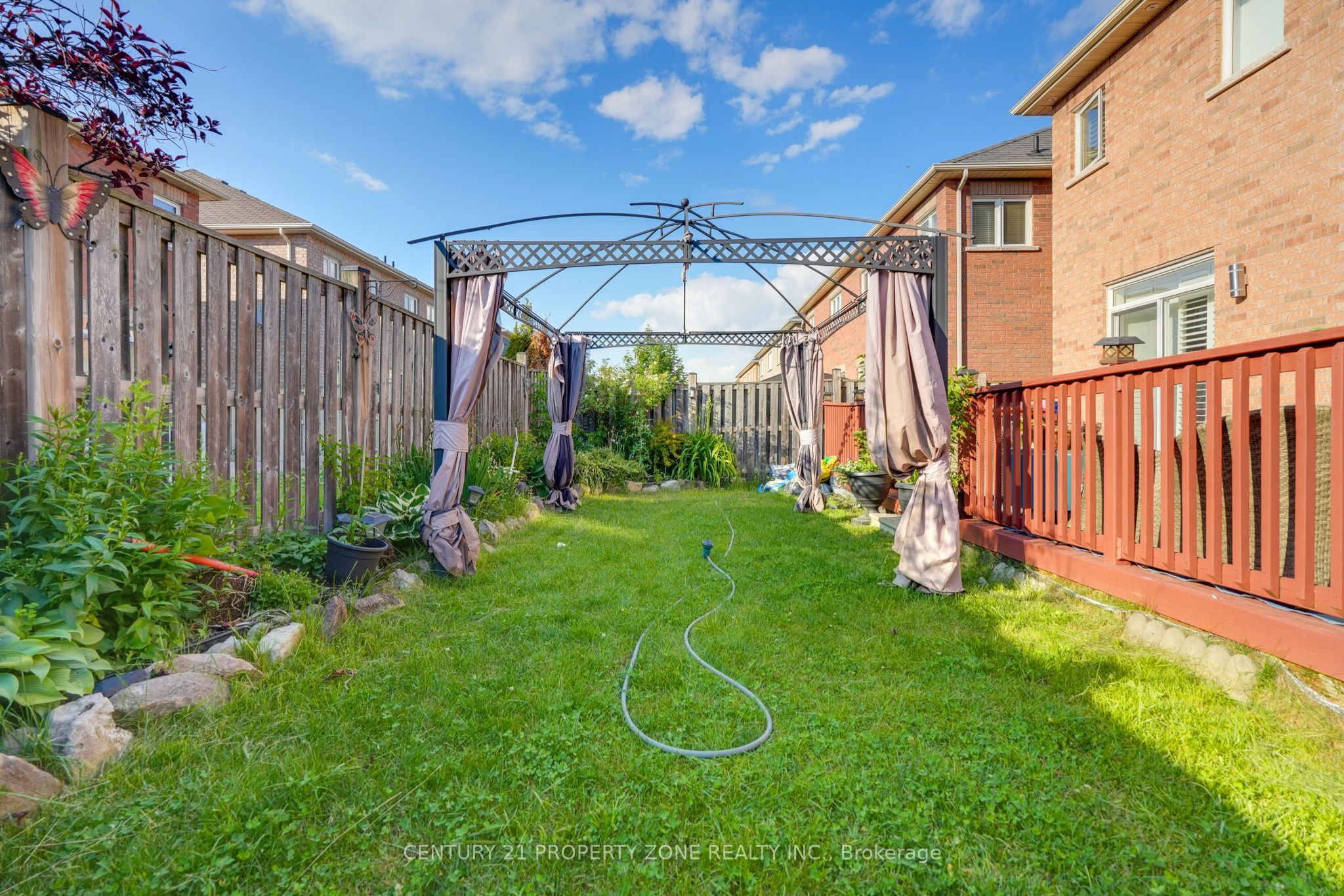 38 Callalily Road Property Photo 34