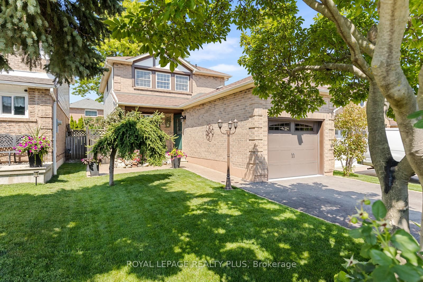 3189 Coldstream Road Property Photo 2