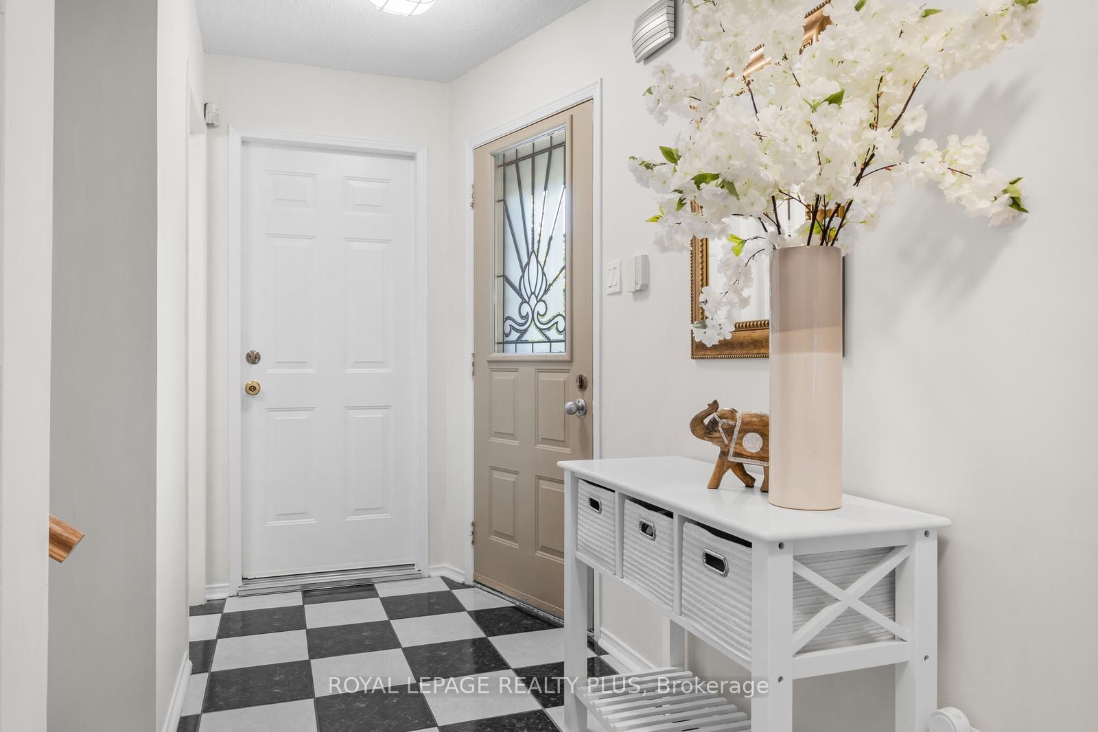 3189 Coldstream Road Property Photo 6