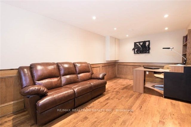 1458 Bridge Road Property Photo 6