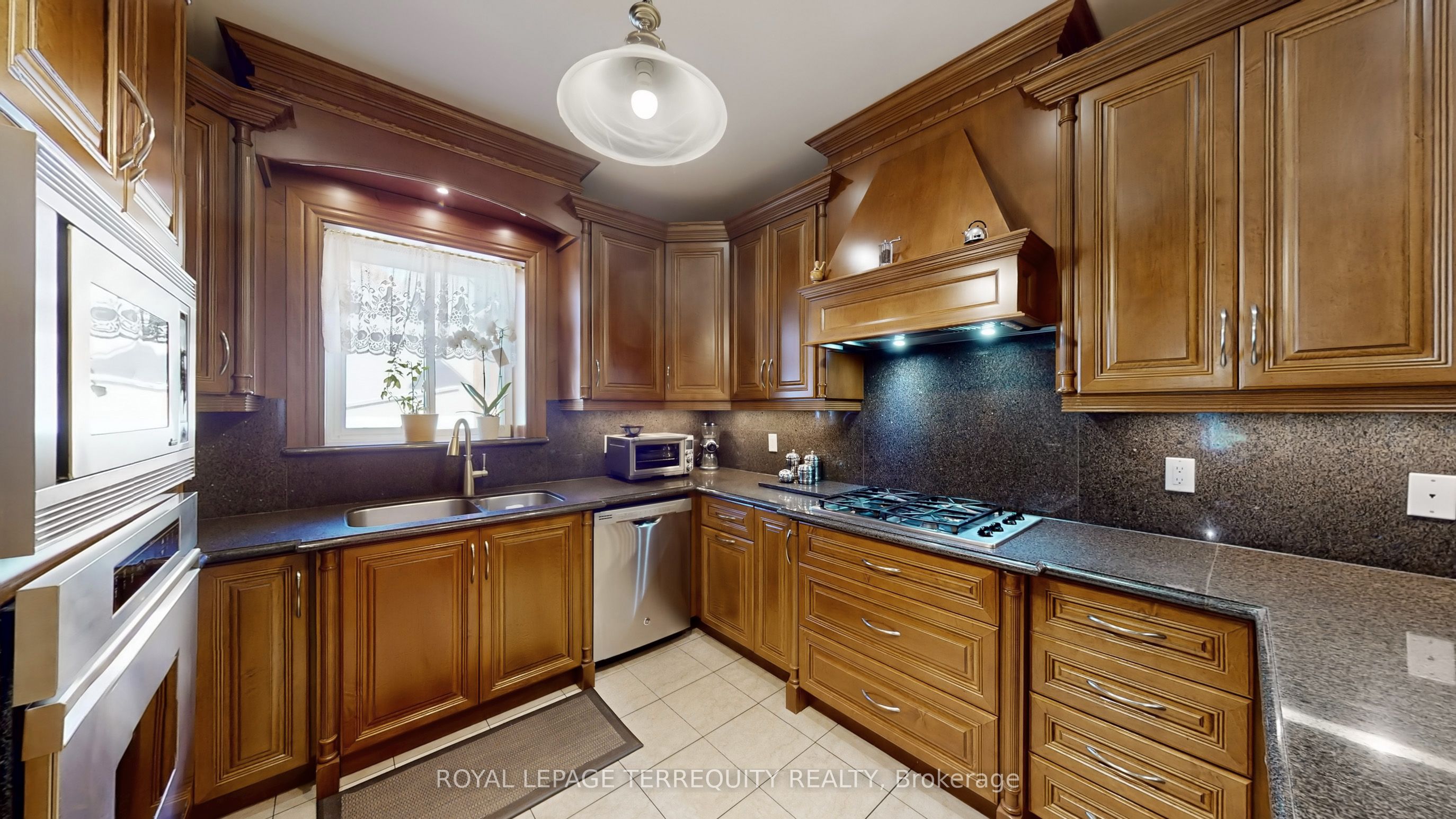 134 Hadrian Drive Property Photo 11