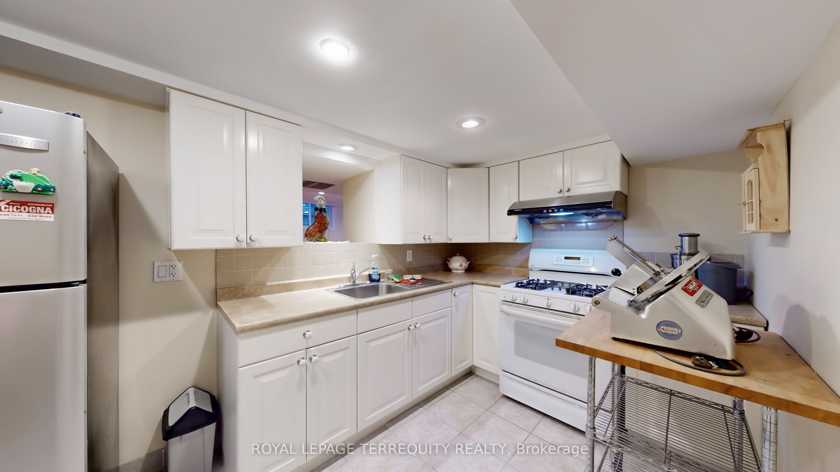 134 Hadrian Drive Property Photo 37