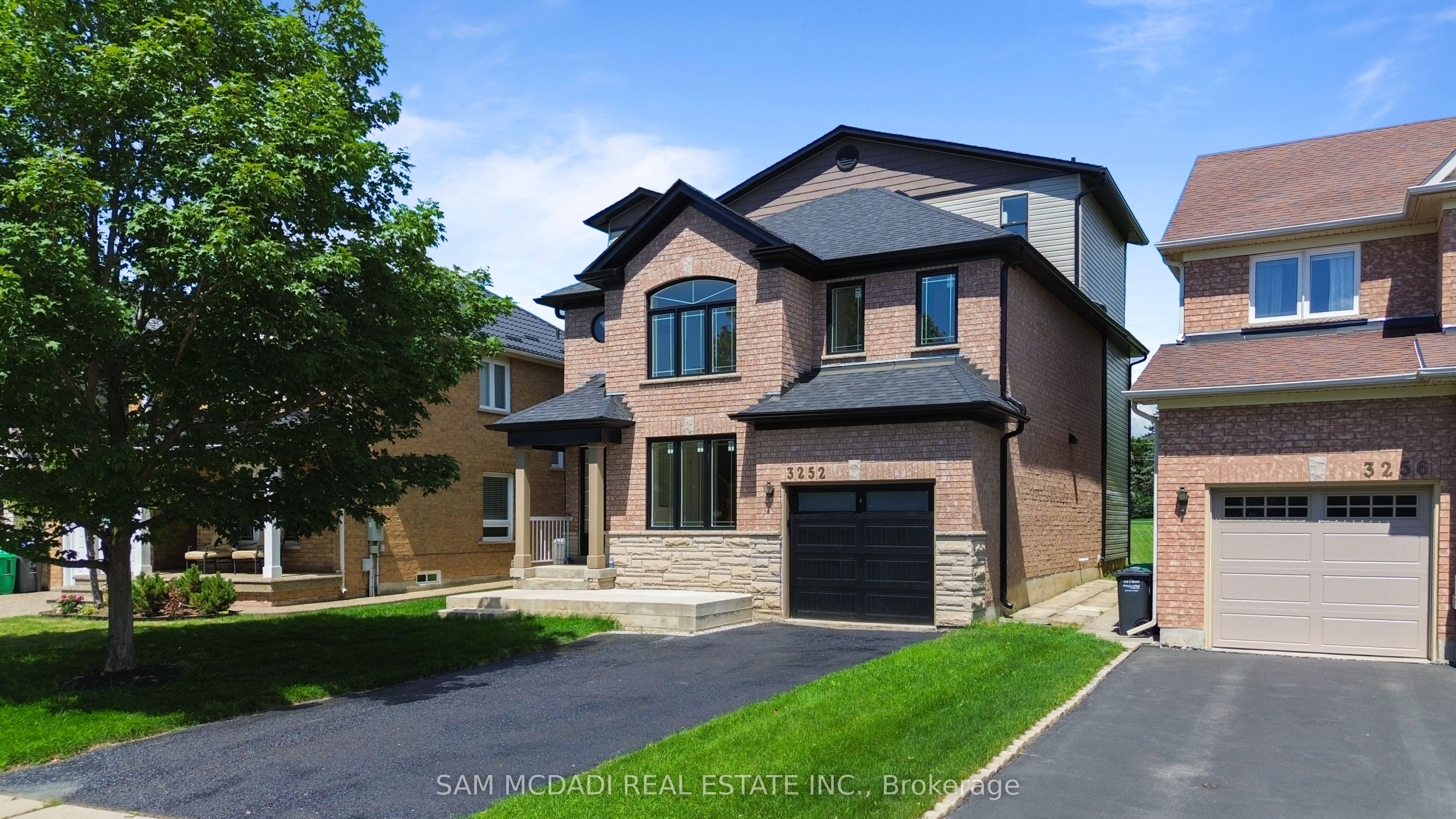 3252 Hunters Glen Property Photo 1