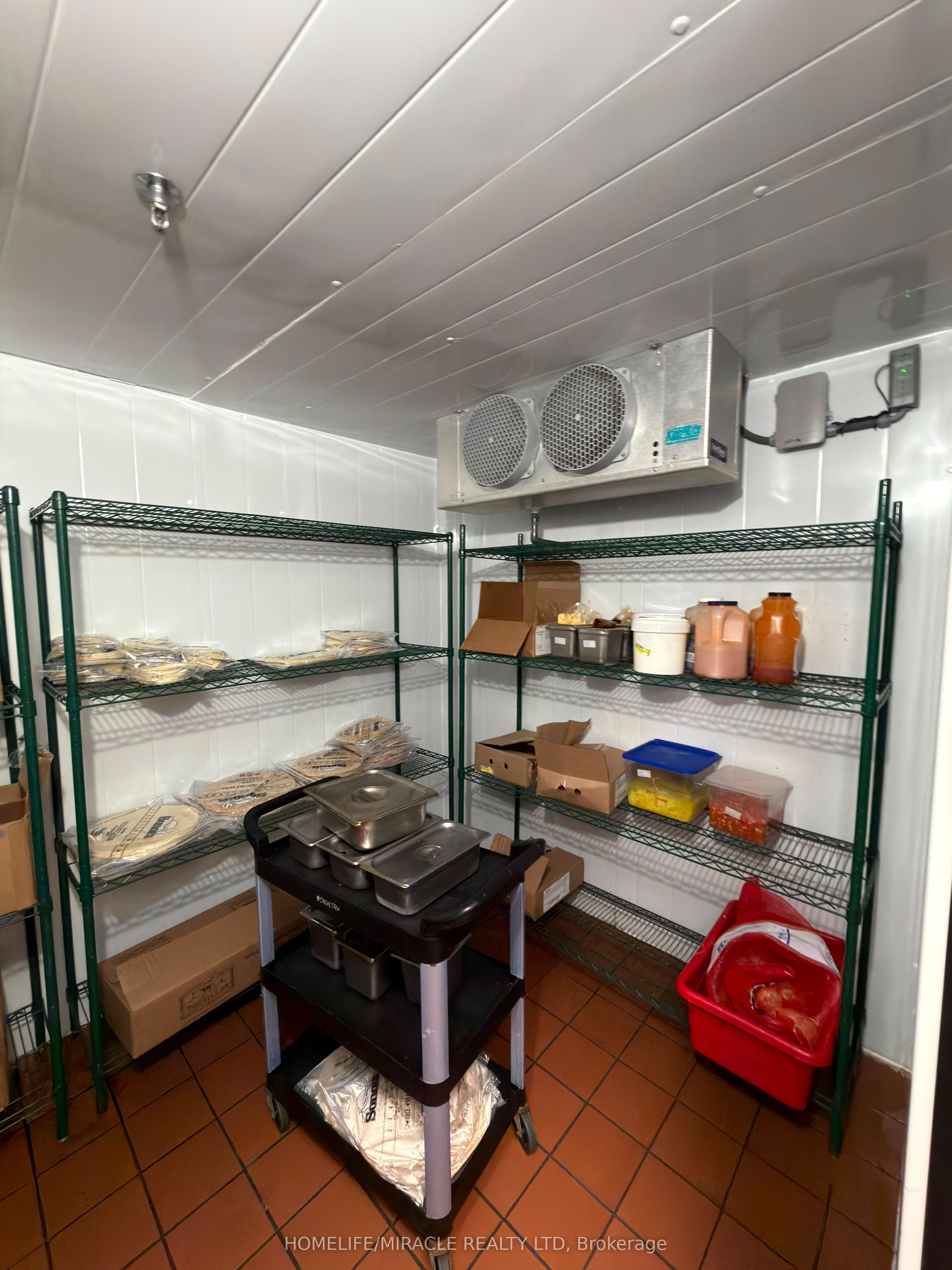 150 First Street Property Photo 6