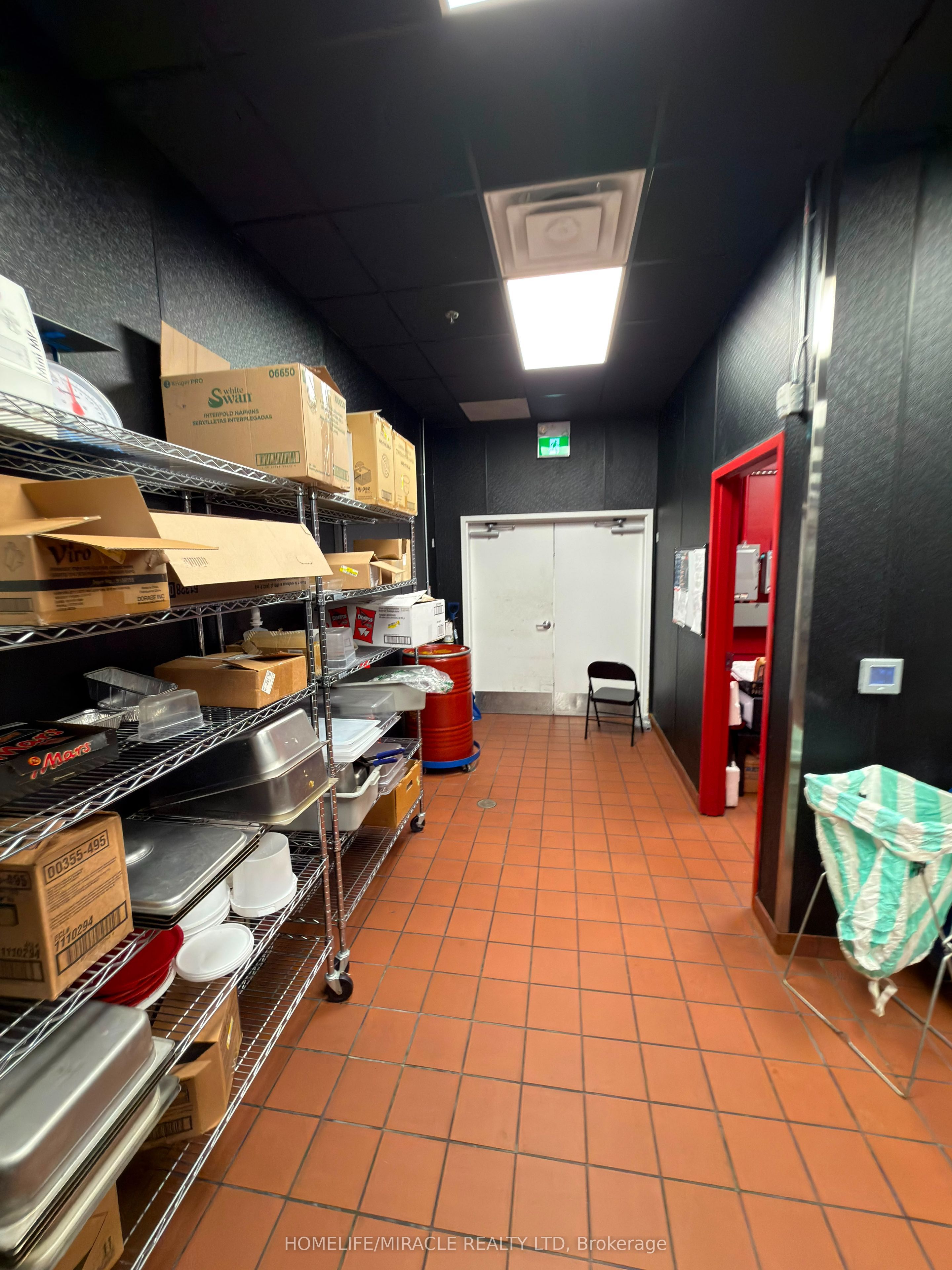 150 First Street Property Photo 18