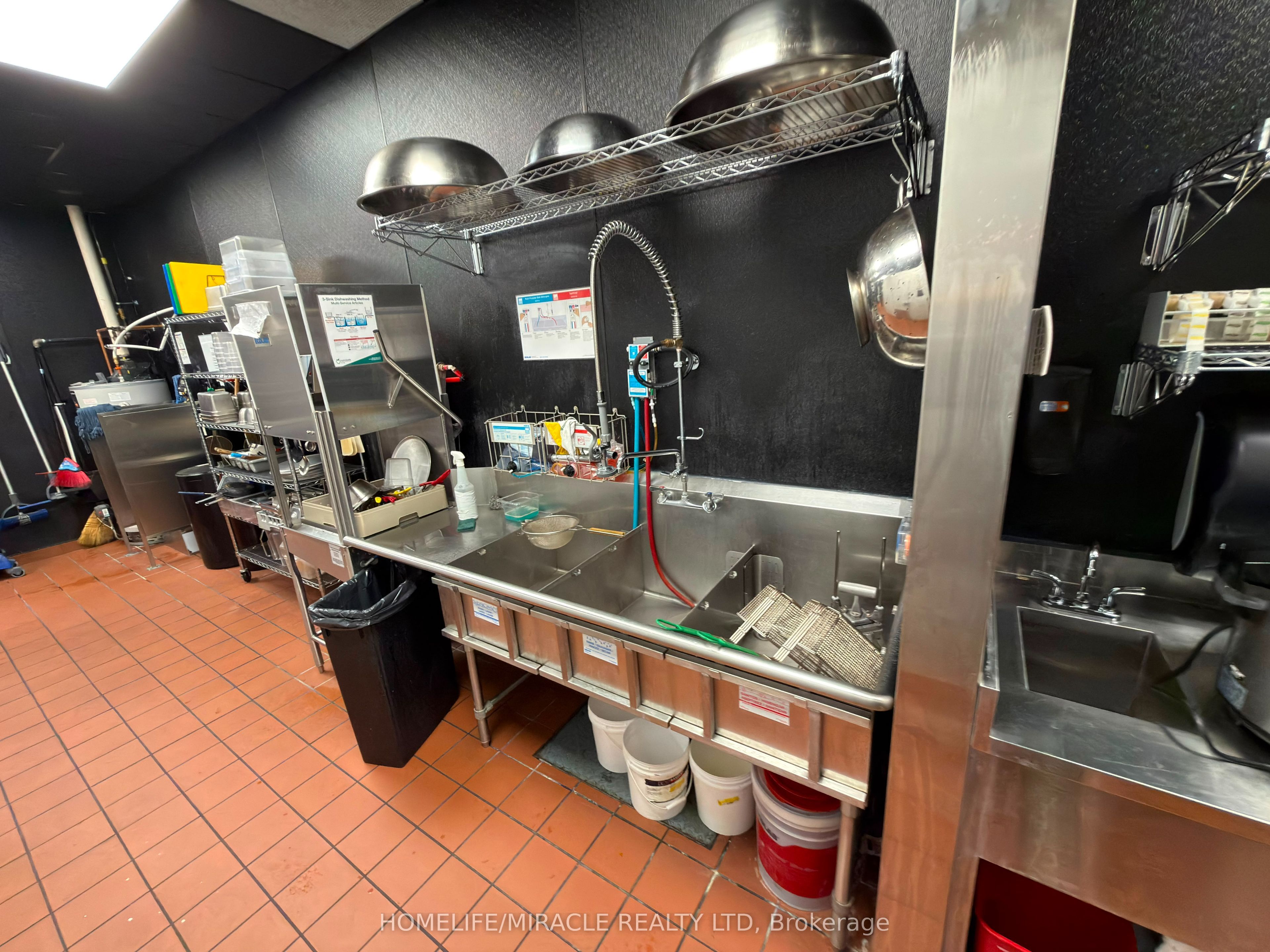 150 First Street Property Photo 21