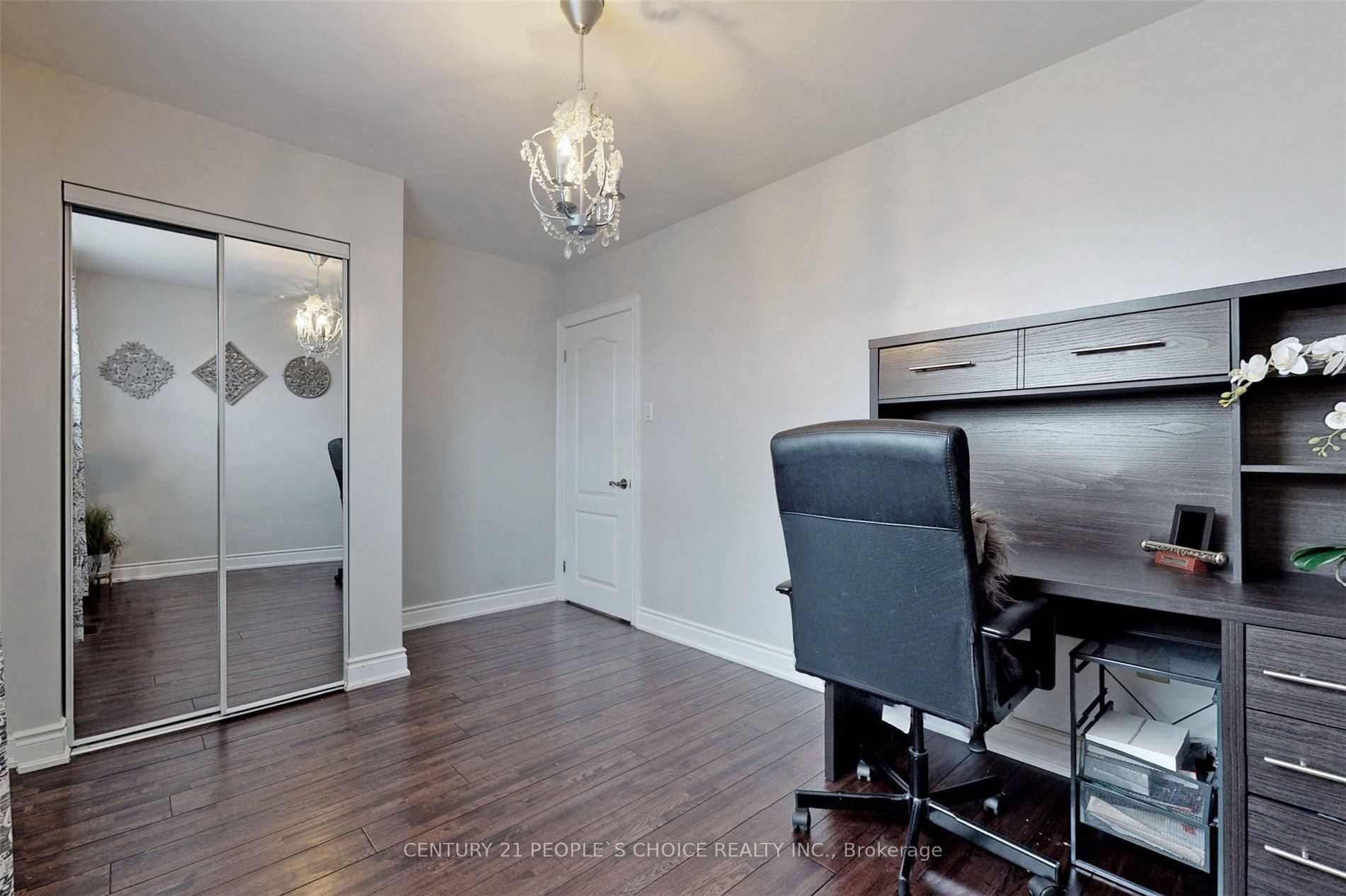 107 Spenvalley Drive Main Property Photo 14