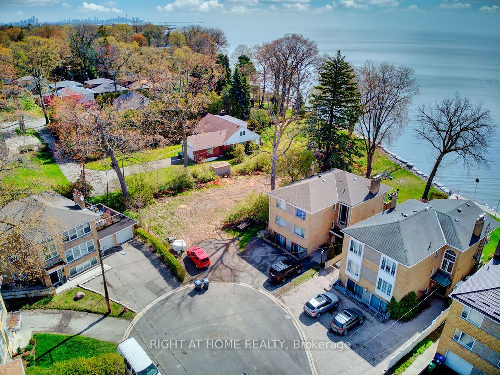 9 Carlis Place Property Photo 3