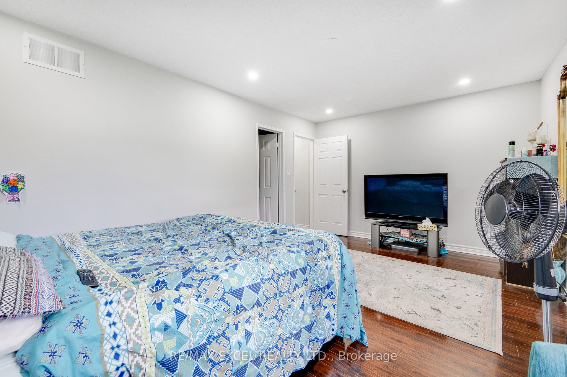 5146 Porter Street Property Photo 26