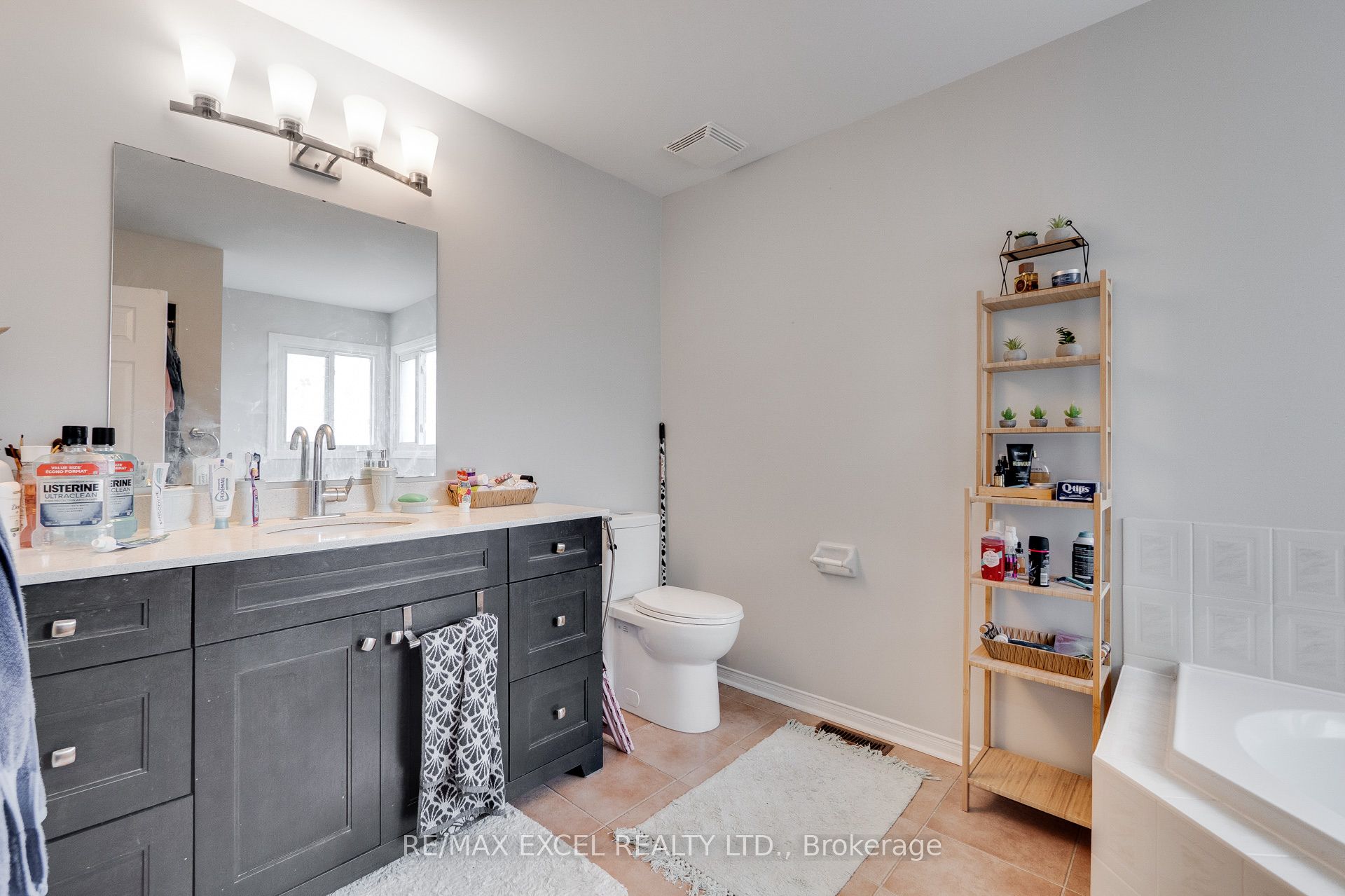 5146 Porter Street Property Photo 28