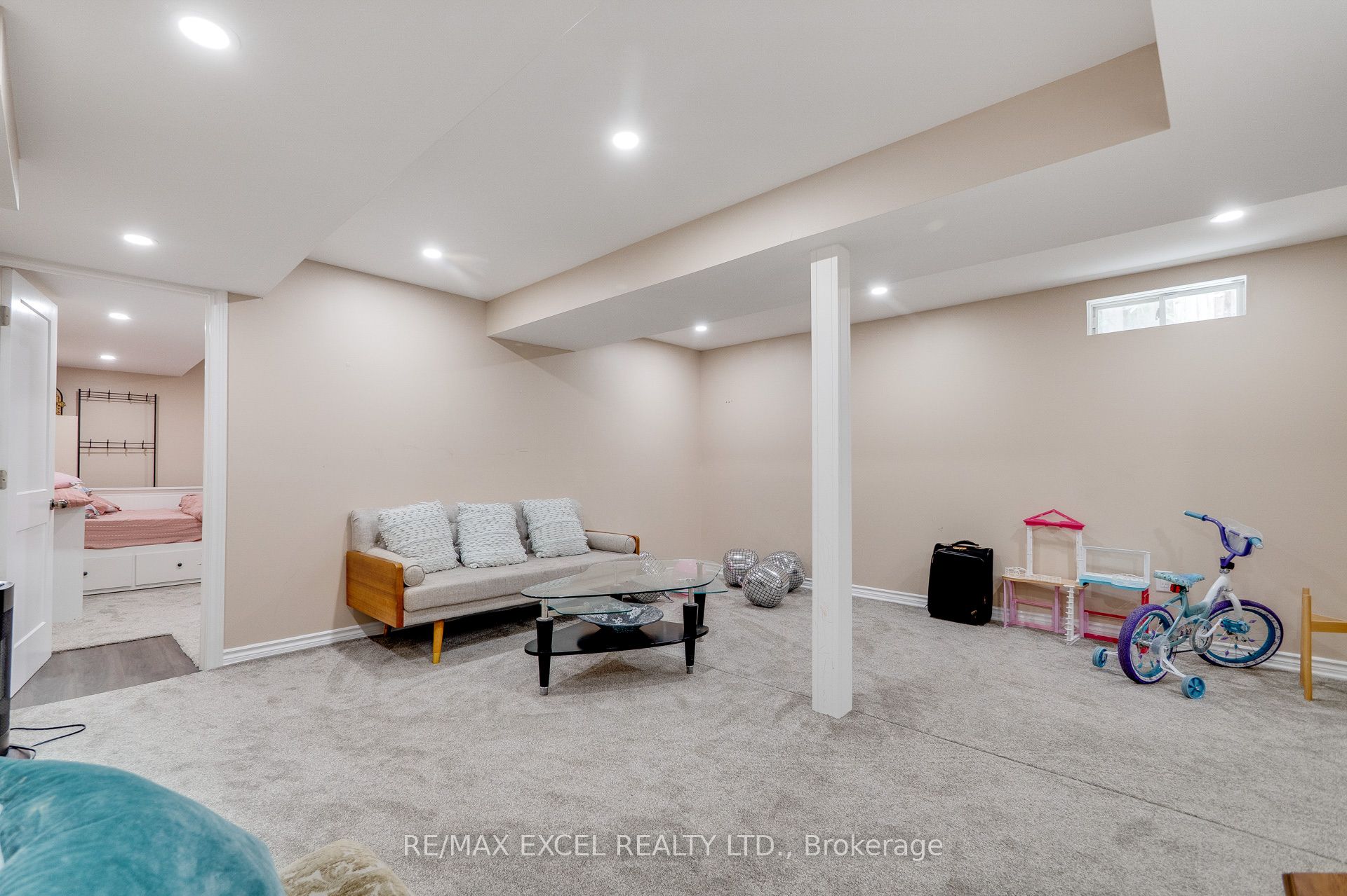 5146 Porter Street Property Photo 44