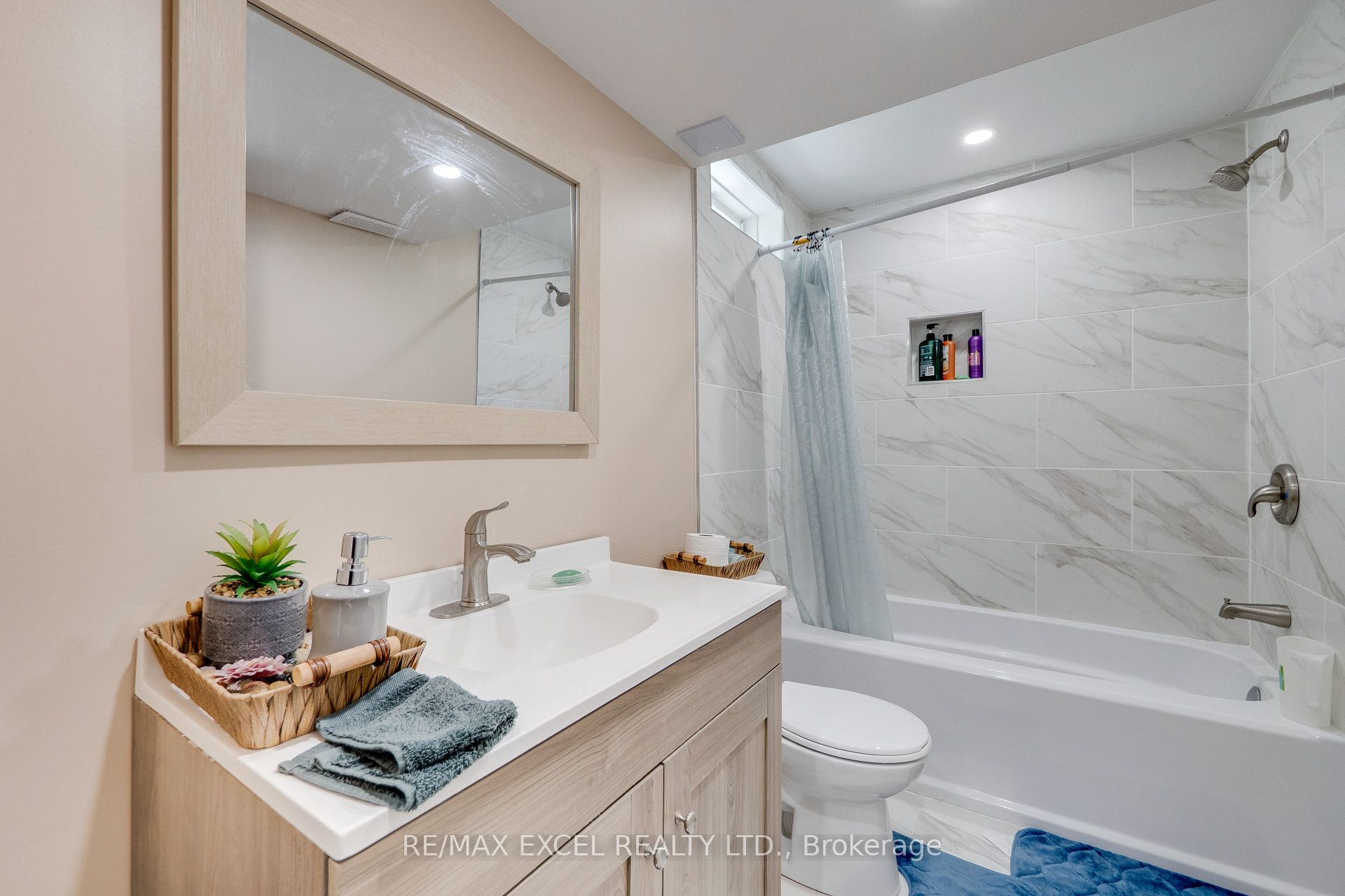 5146 Porter Street Property Photo 47
