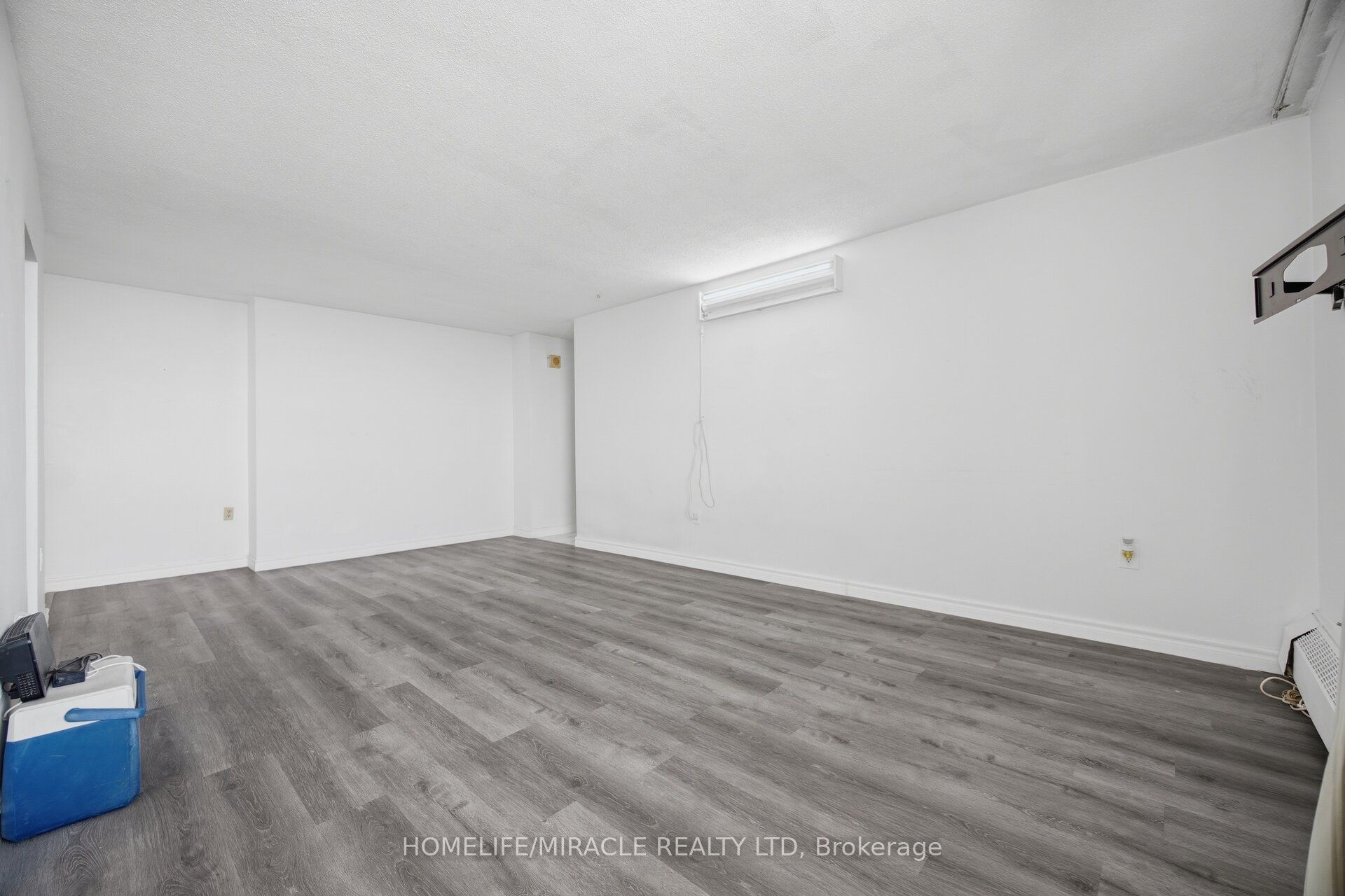 60 Stevenson Road 1105 Property Photo 11