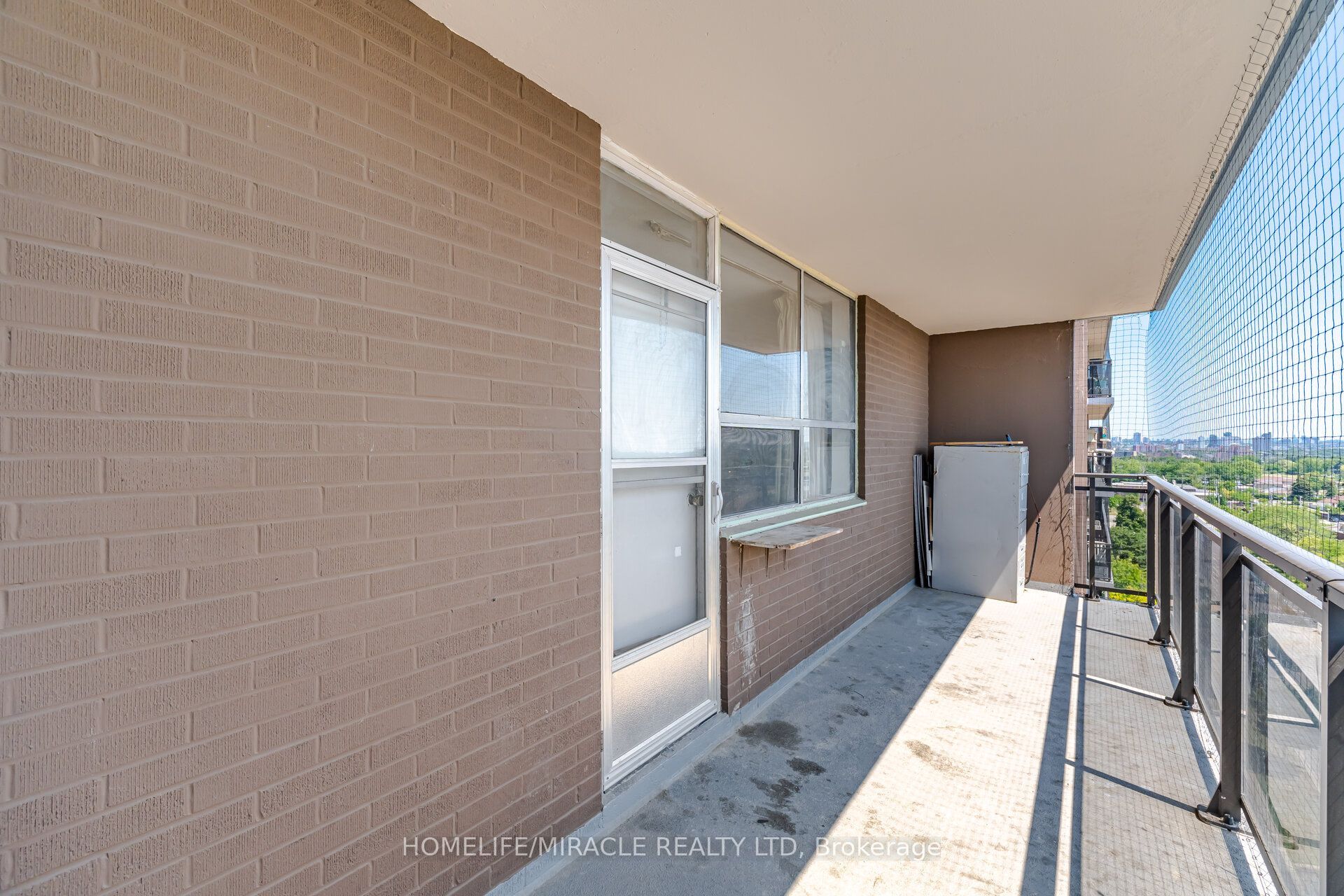60 Stevenson Road 1105 Property Photo 29