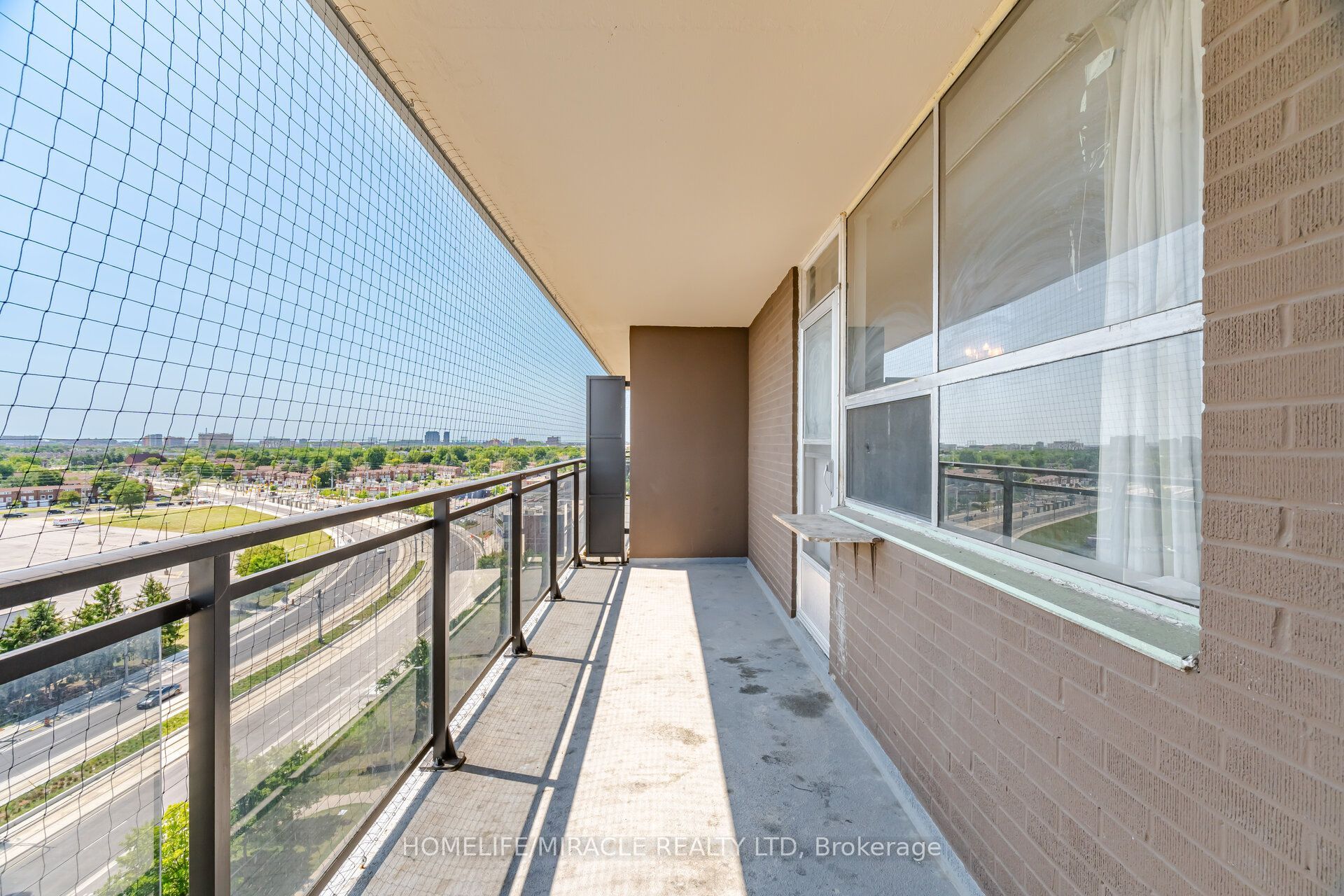 60 Stevenson Road 1105 Property Photo 30