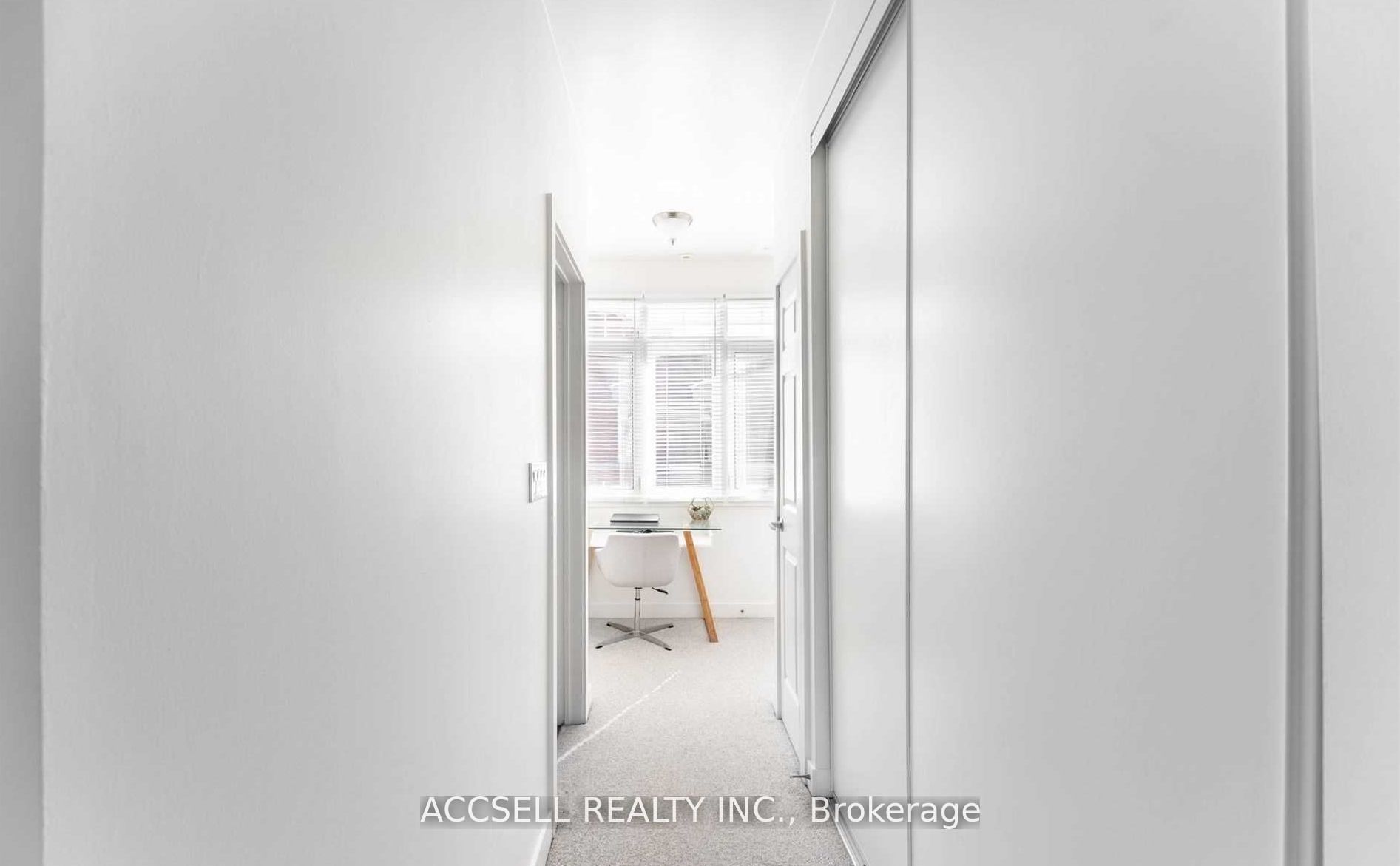 3400 Lake Shore Boulevard W 229 Property Photo 10