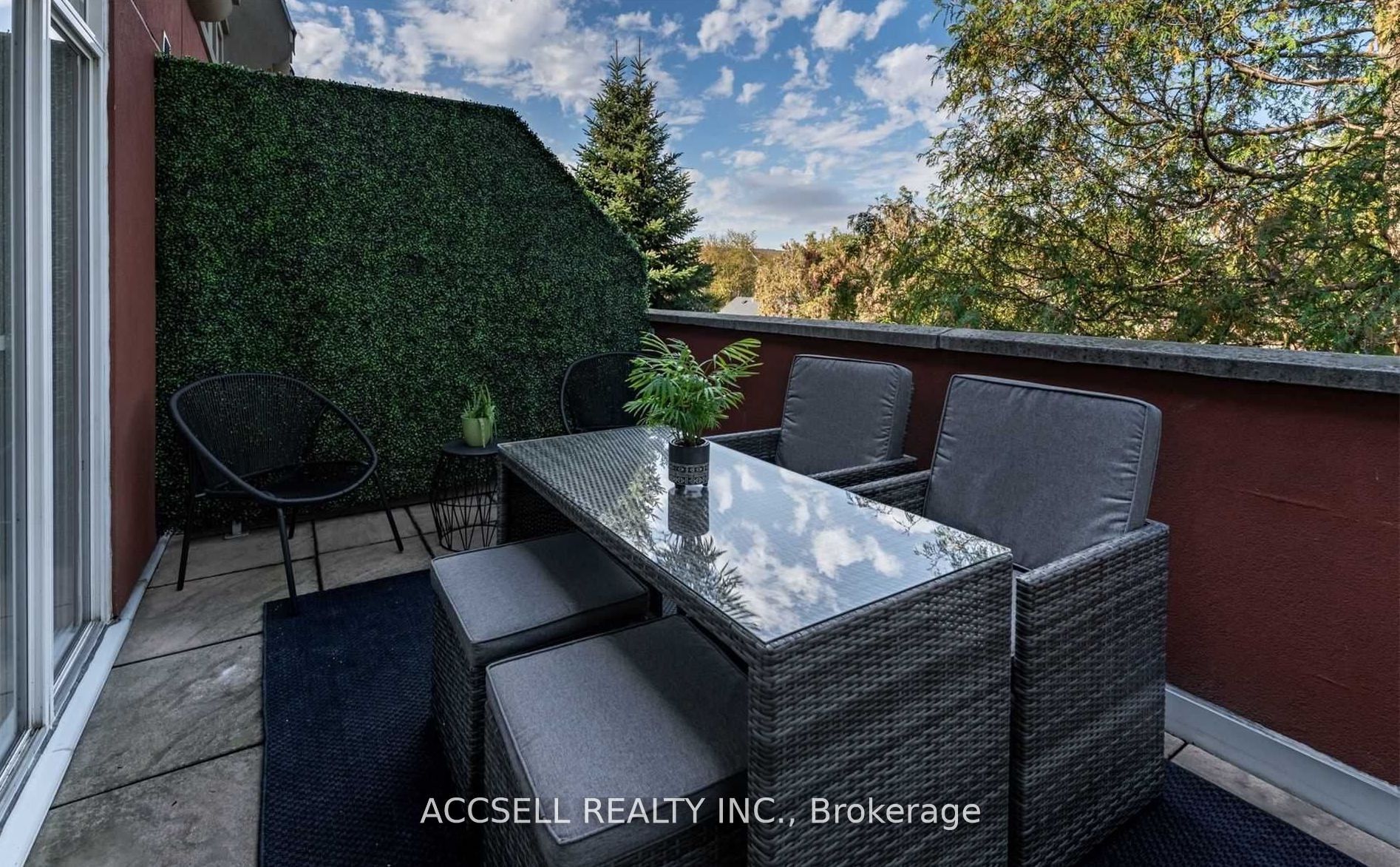 3400 Lake Shore Boulevard W 229 Property Photo 16