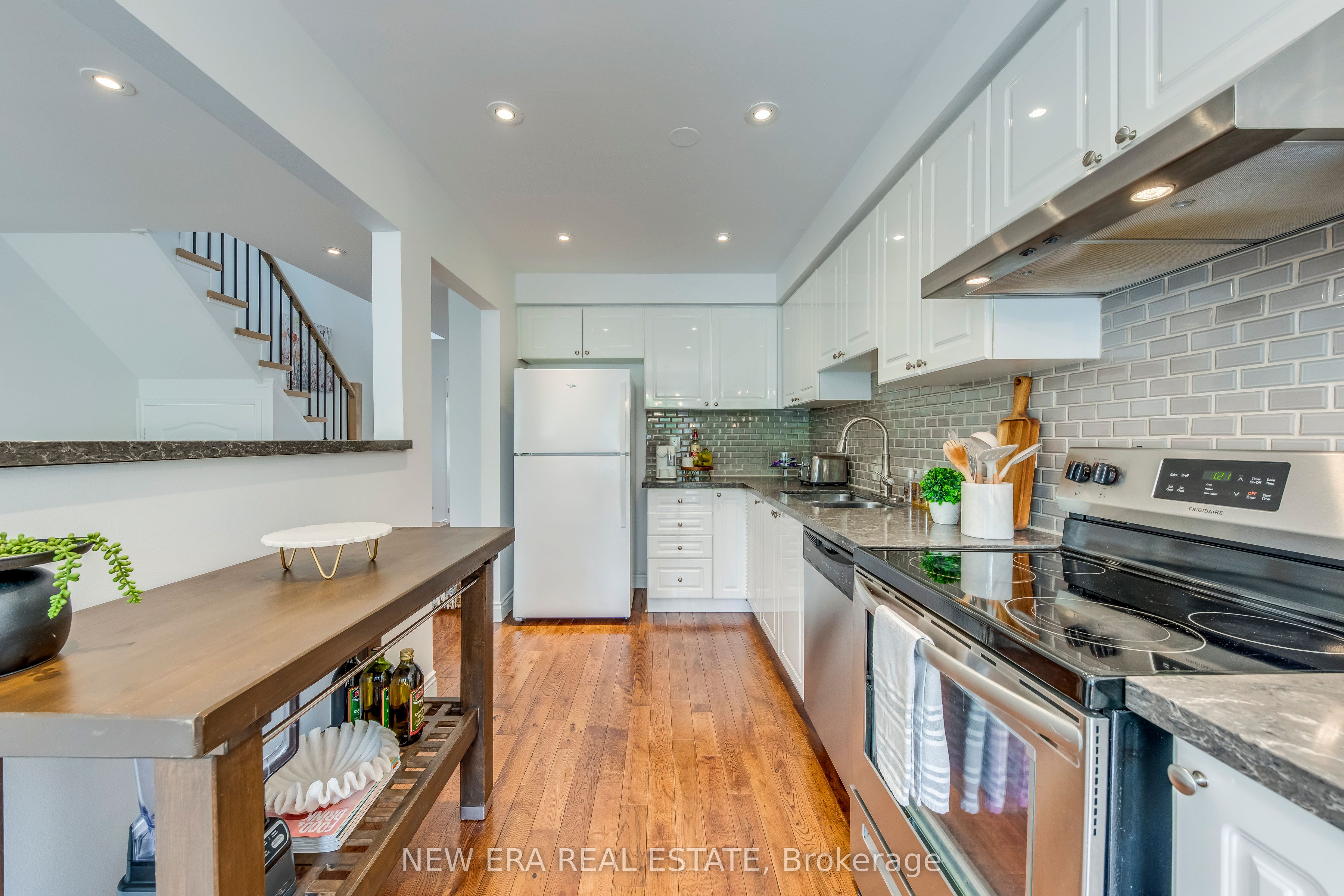 7284 Bellshire Gate 43 Property Photo 11