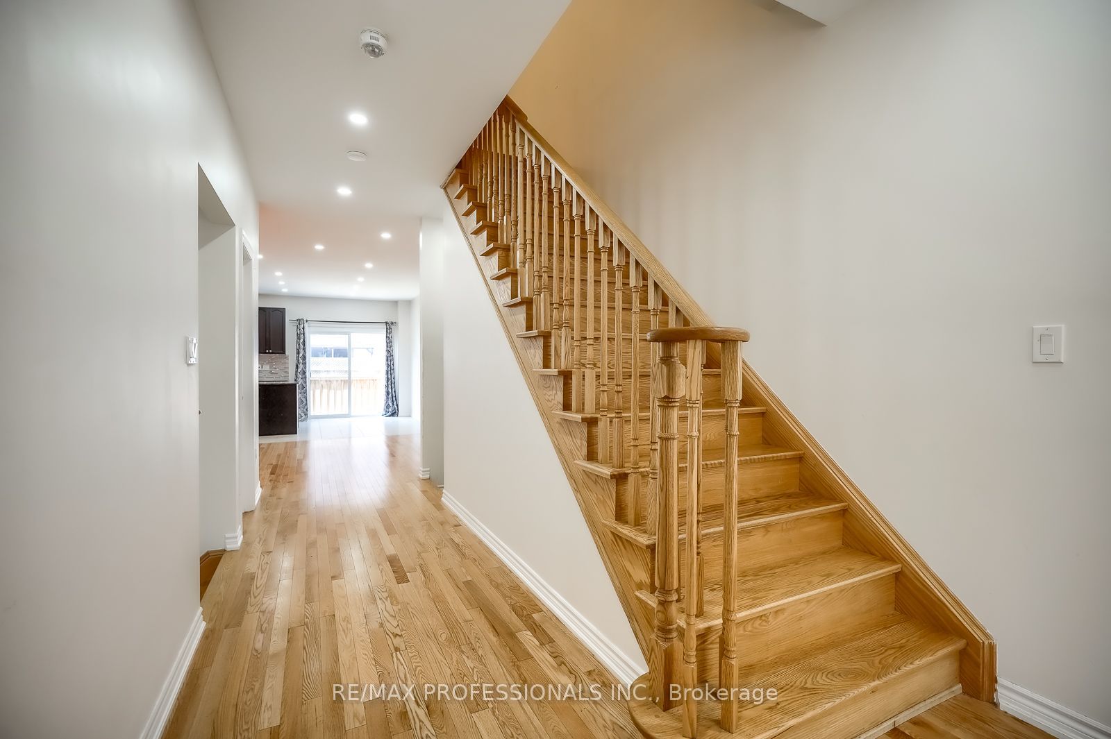 13 Yately Street Property Photo 6