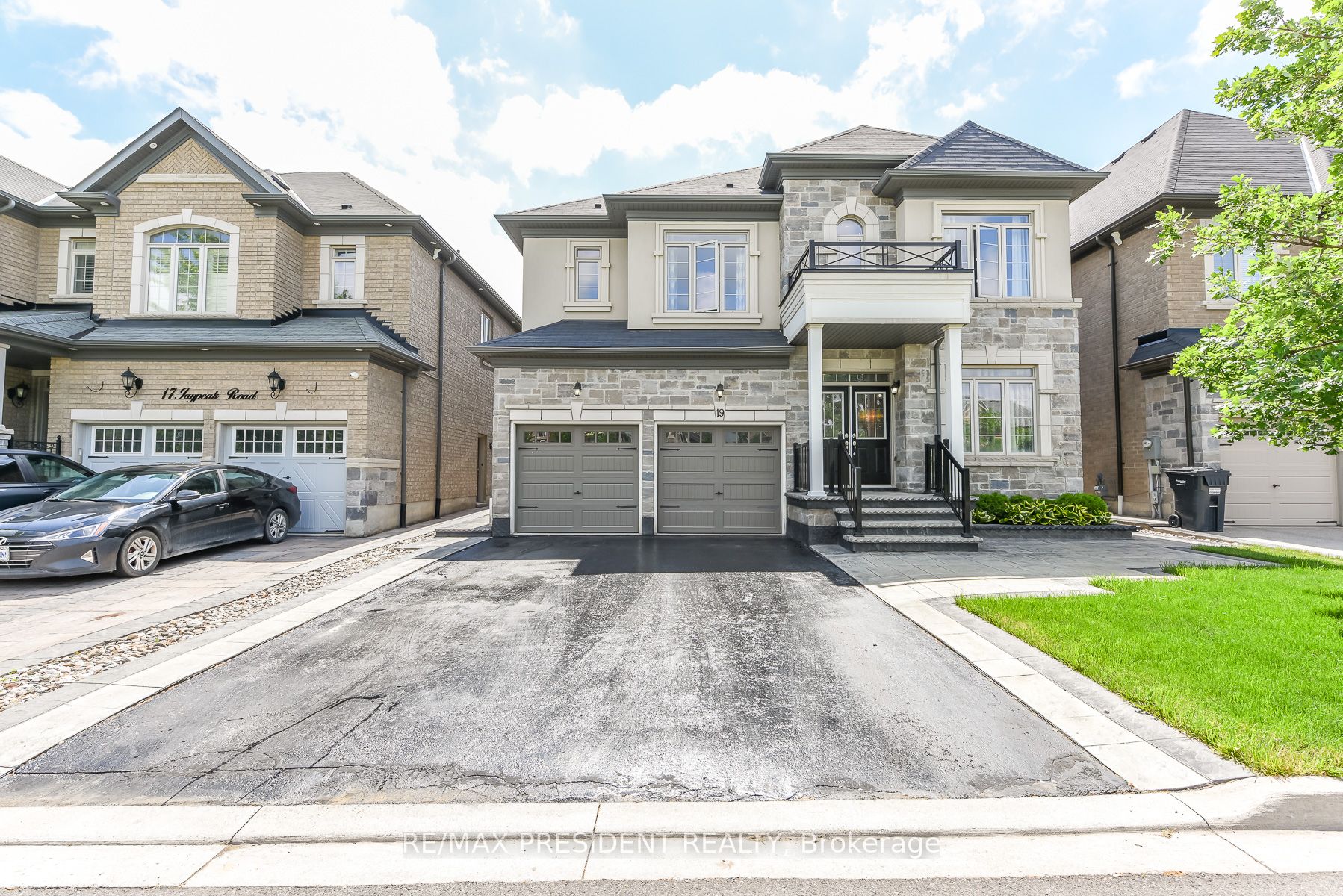 19 Jaypeak Road Property Photo 2