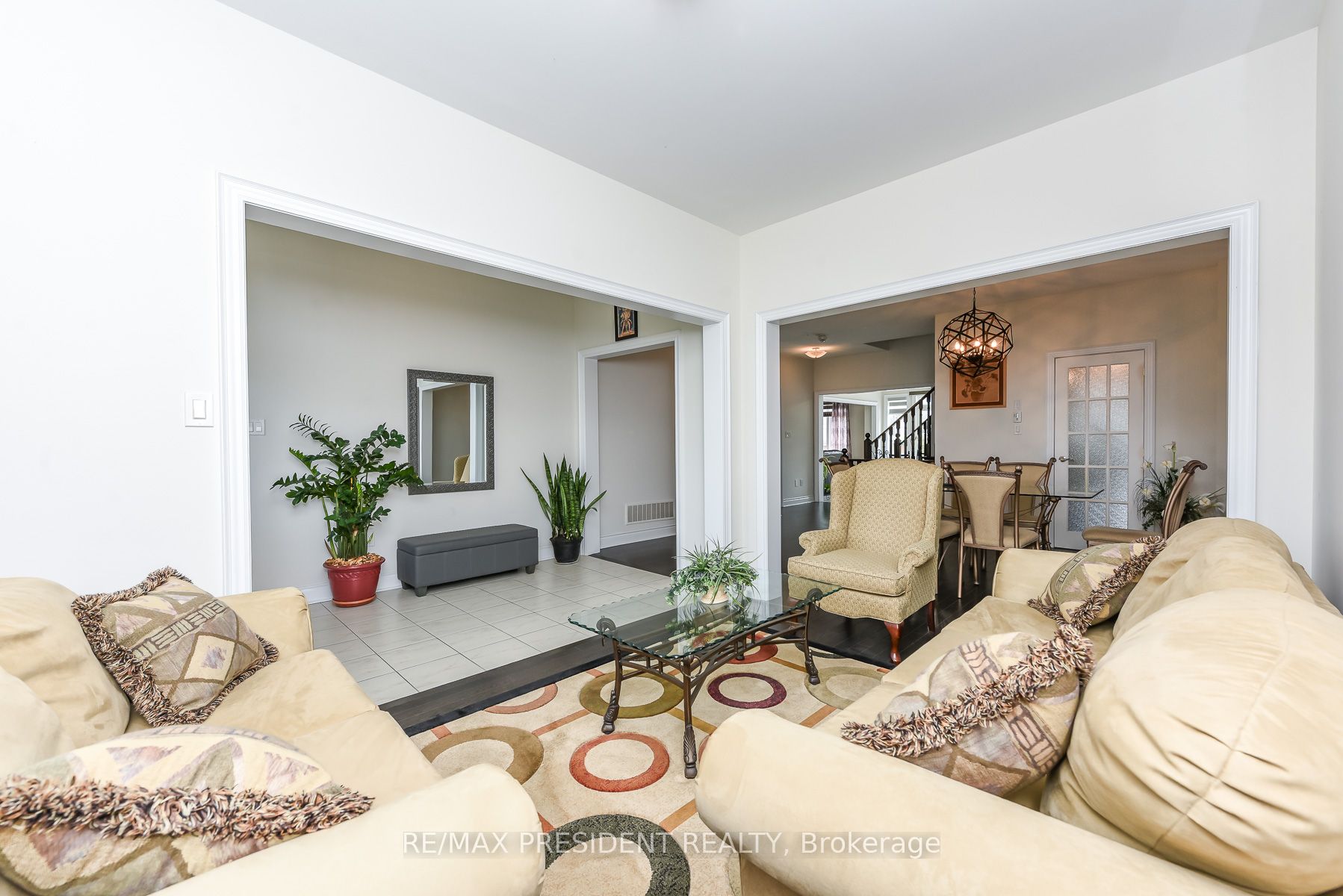 19 Jaypeak Road Property Photo 6