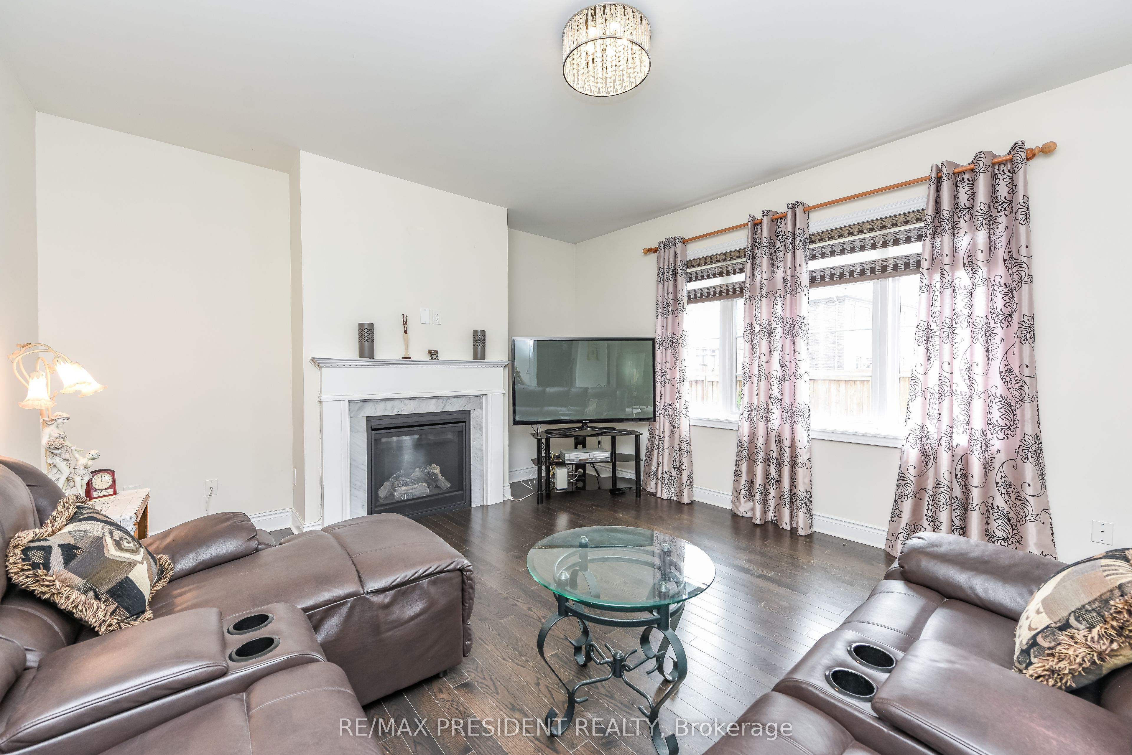 19 Jaypeak Road Property Photo 18