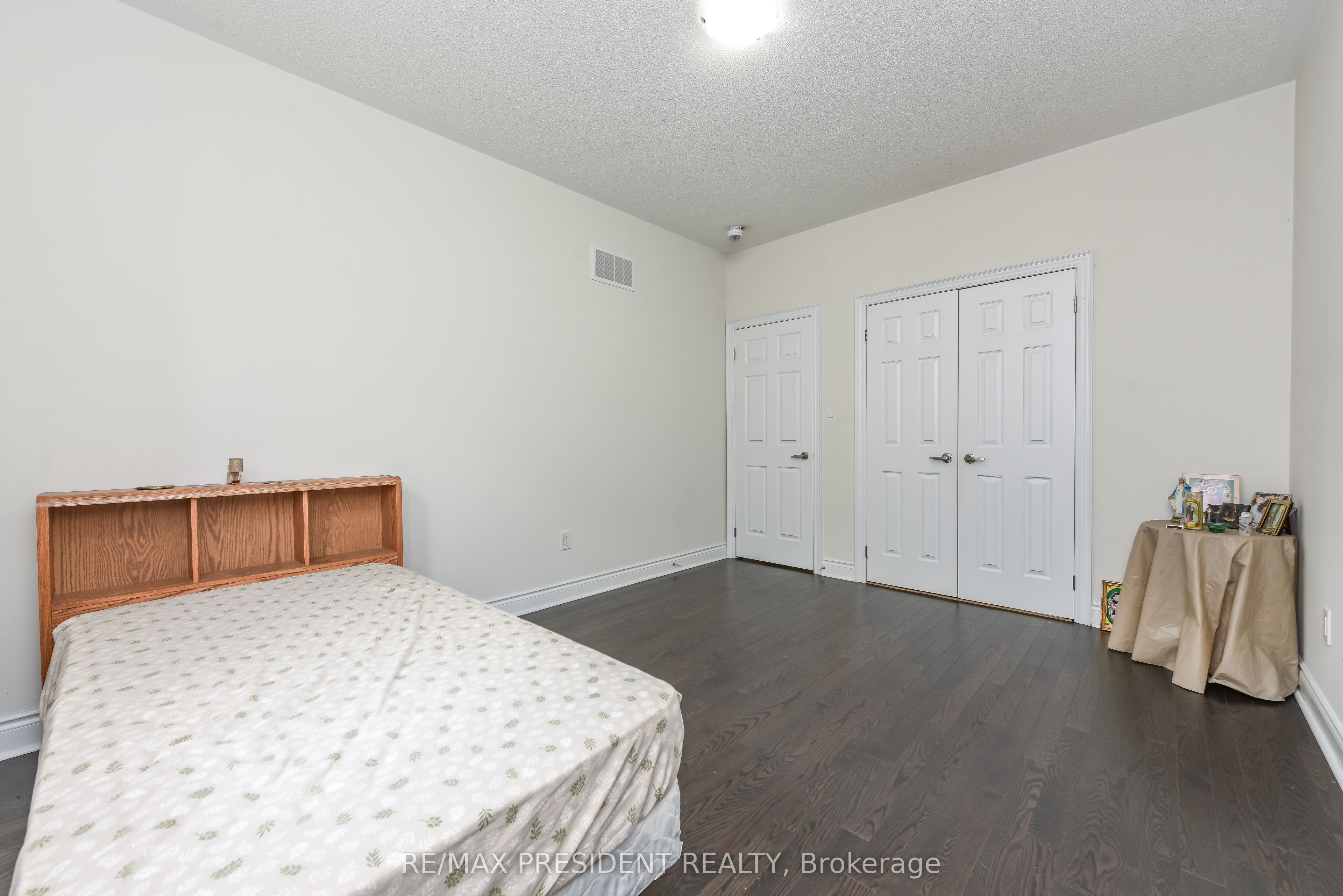 19 Jaypeak Road Property Photo 25