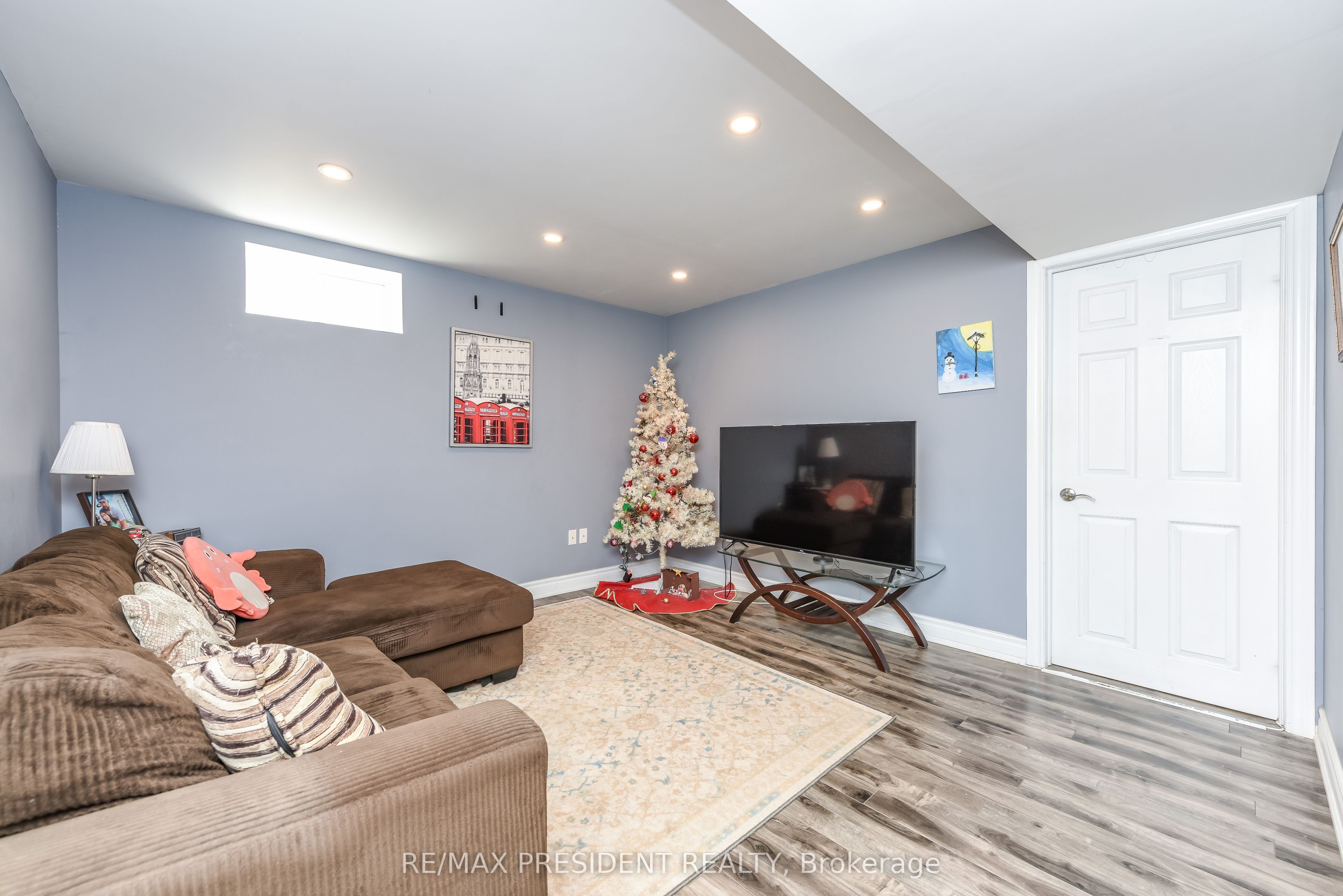 19 Jaypeak Road Property Photo 39
