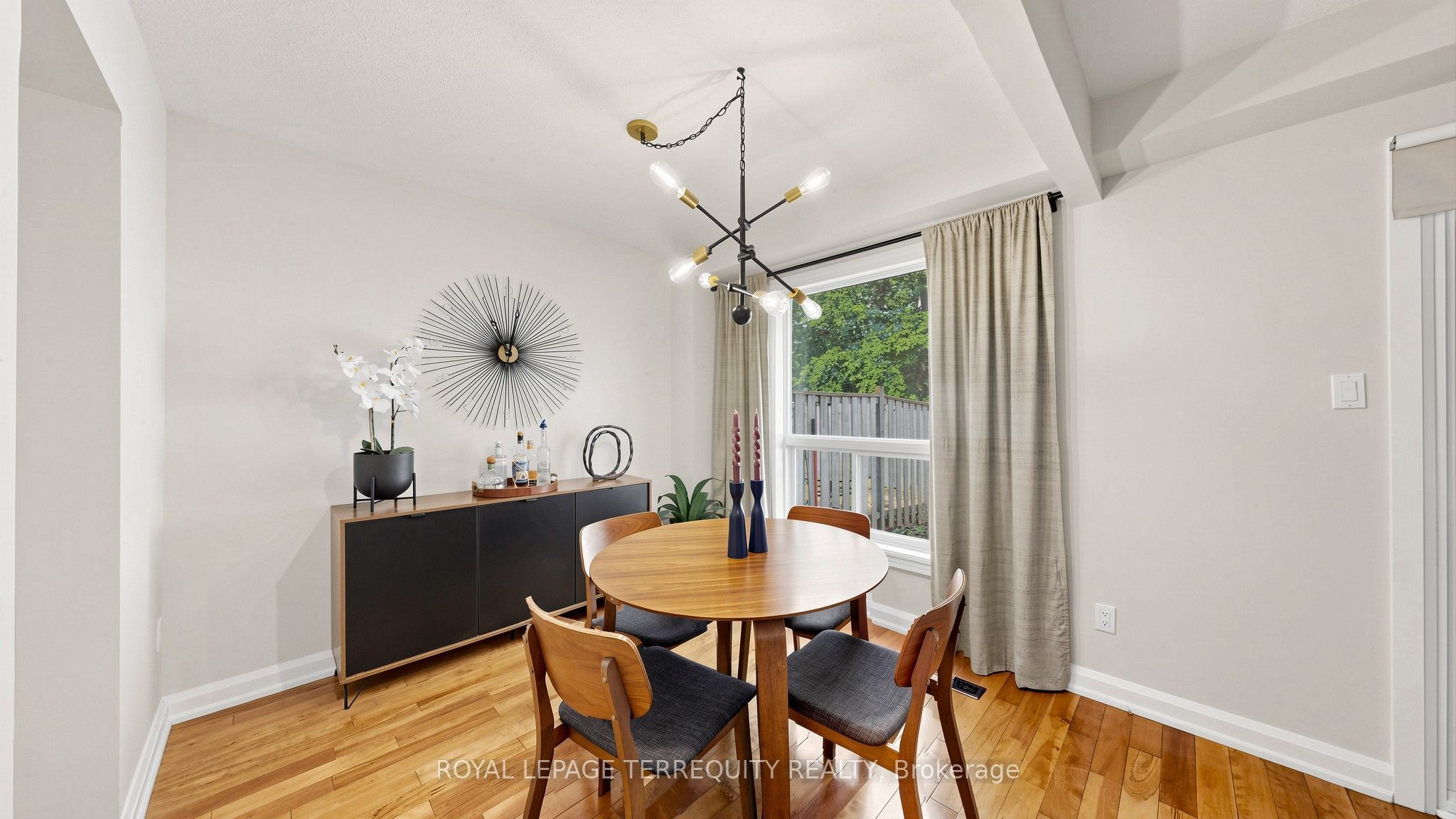18 Morley Crescent 18 Property Photo 7