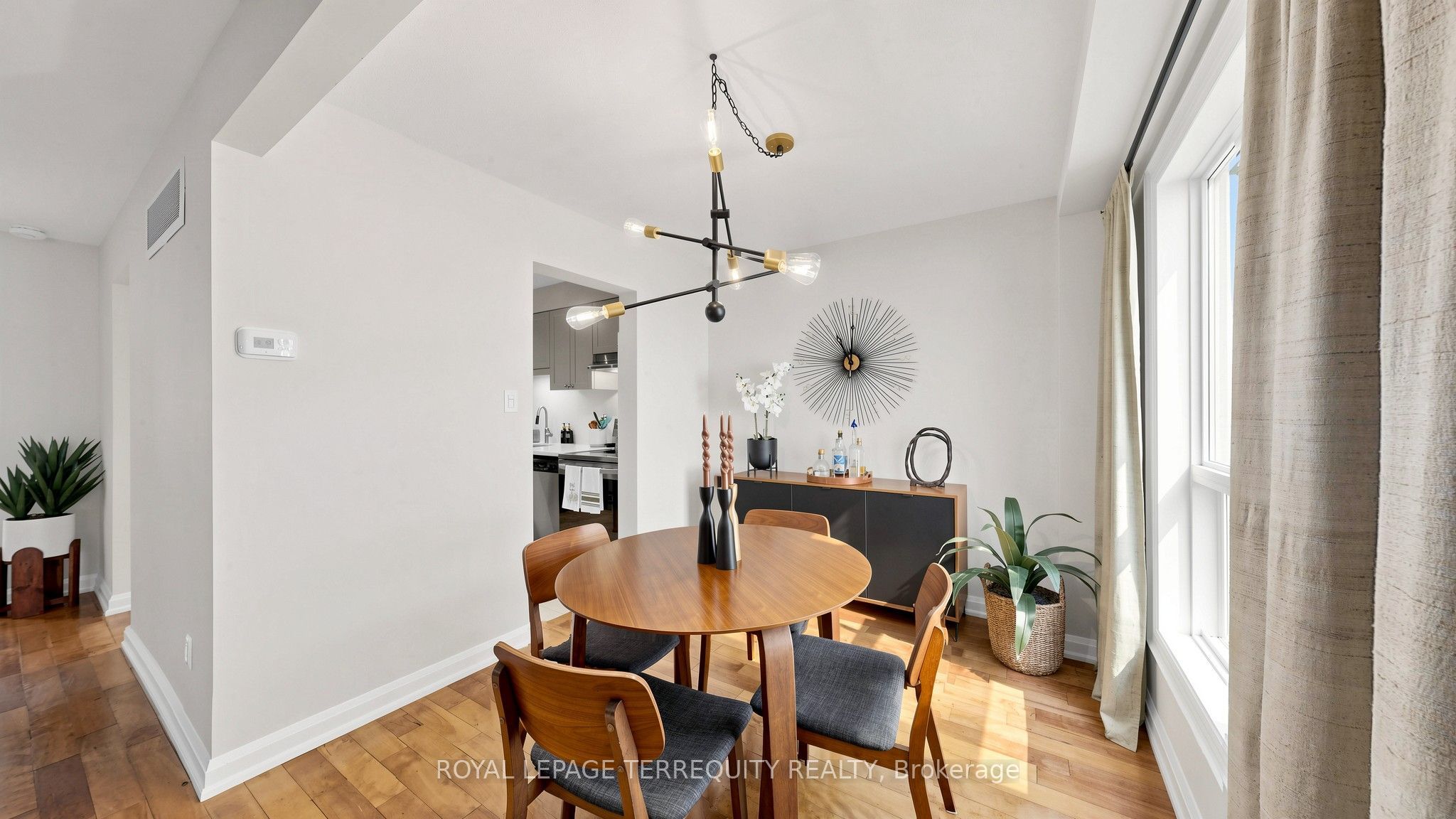 18 Morley Crescent 18 Property Photo 8