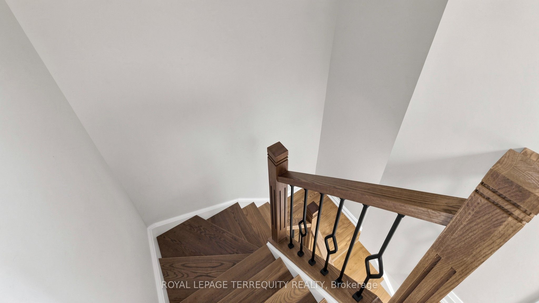 18 Morley Crescent 18 Property Photo 19