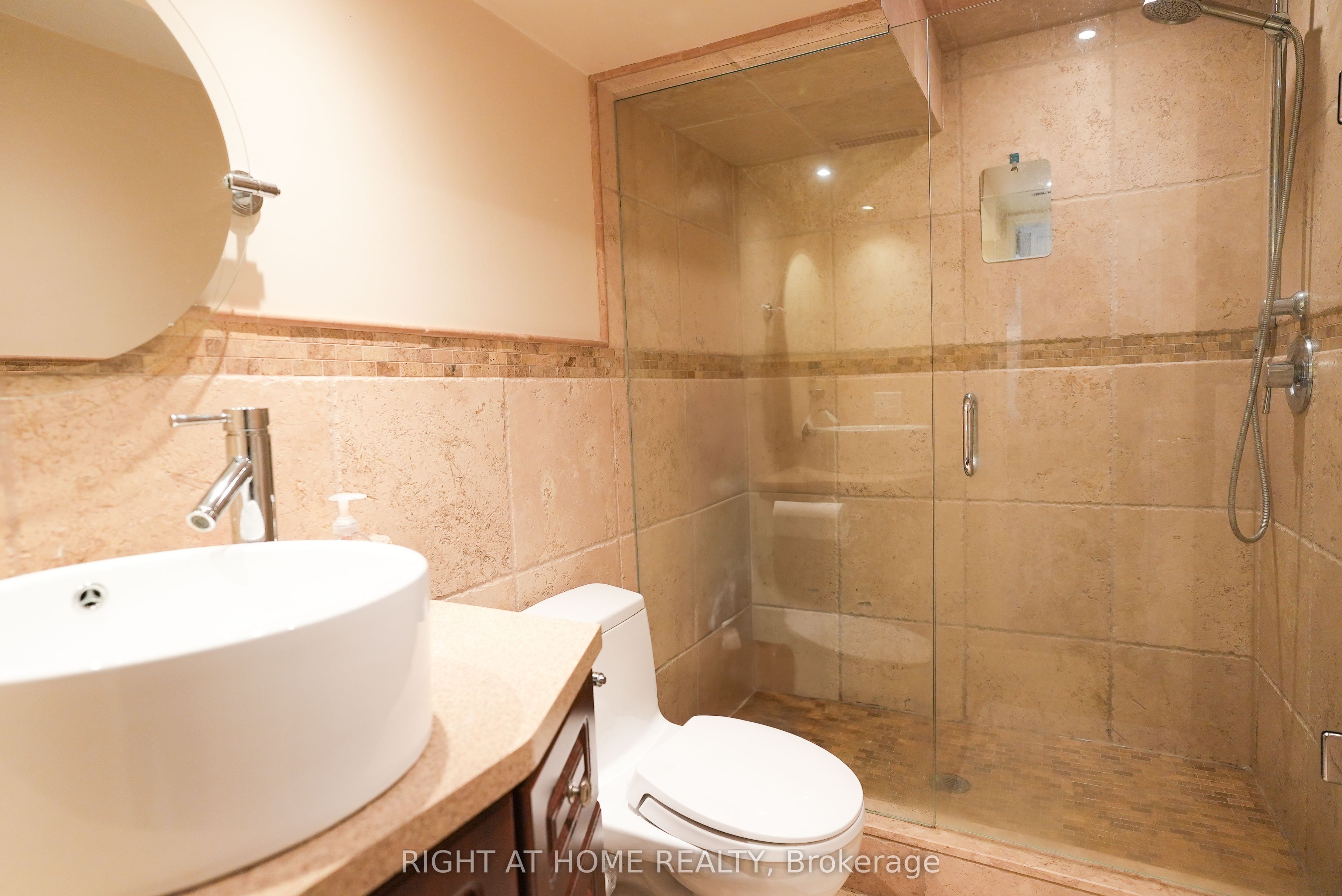 1266 Lakeview Drive Property Photo 33