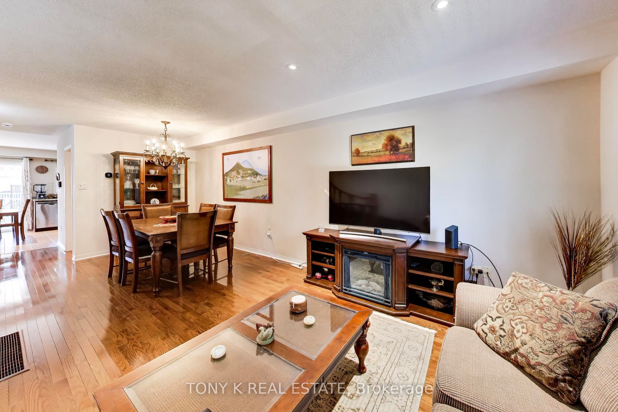 45 Weston Road Property Photo 5