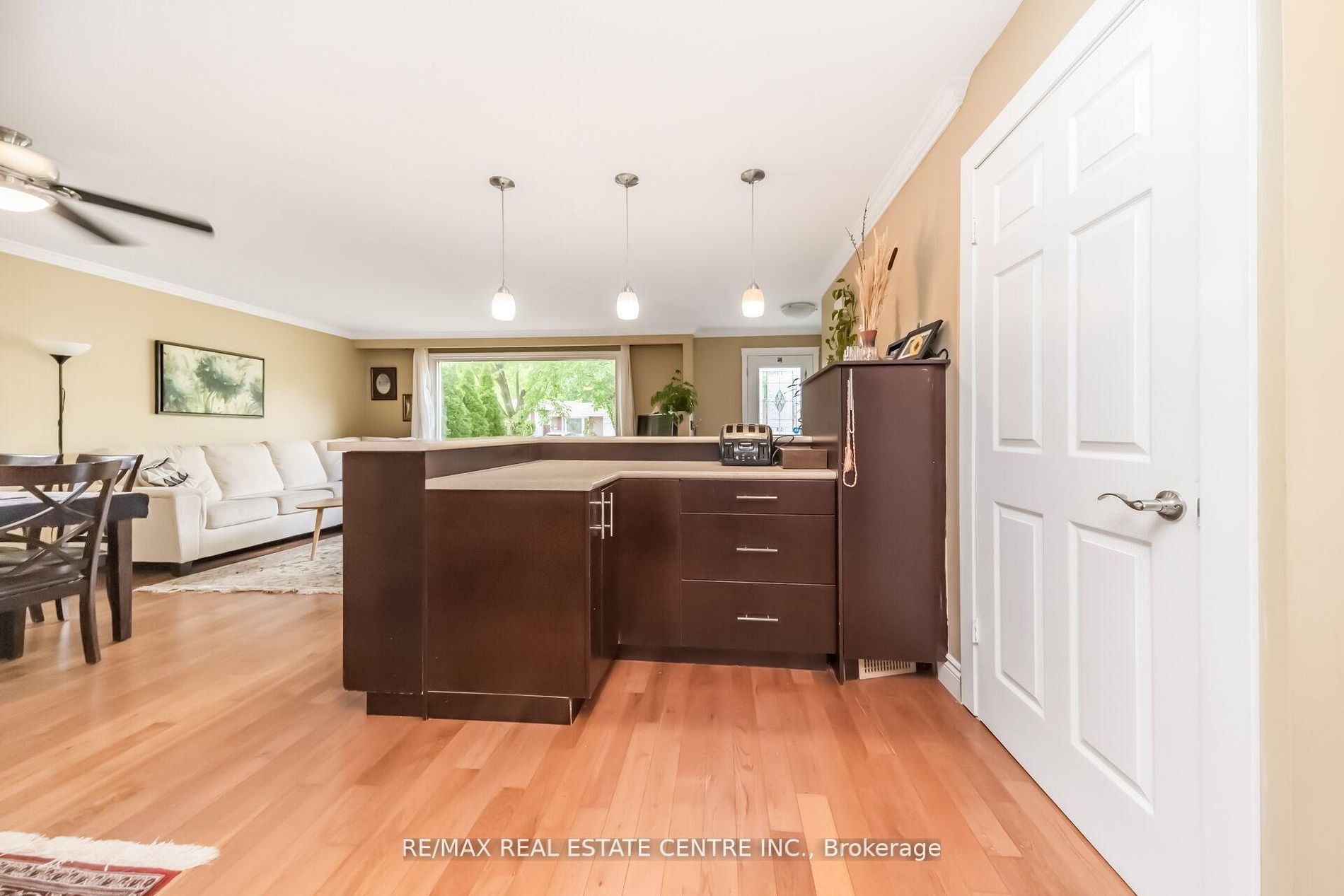 126 Culham Street Property Photo 9