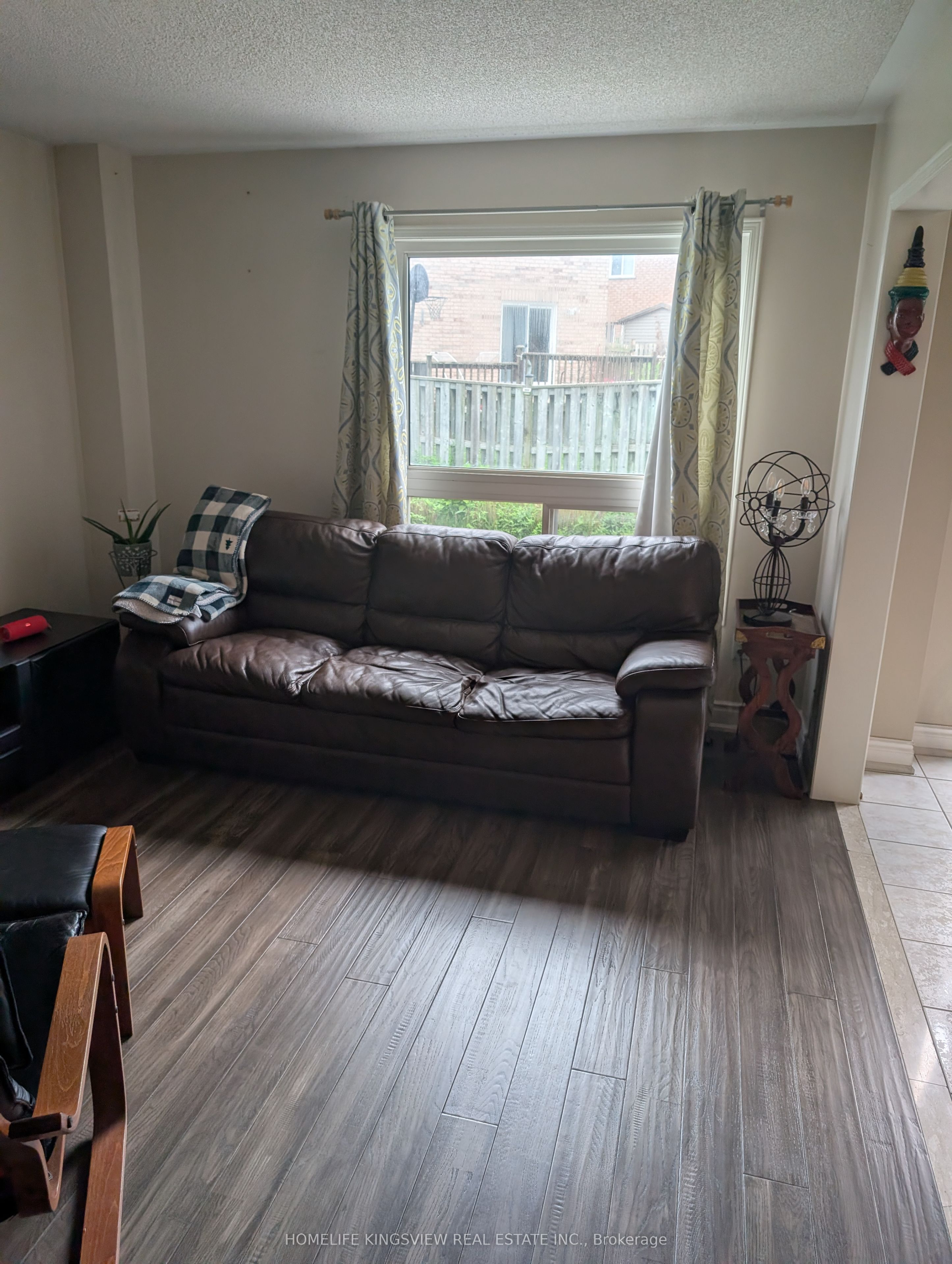 24 Farthingale Crescent Property Photo 5