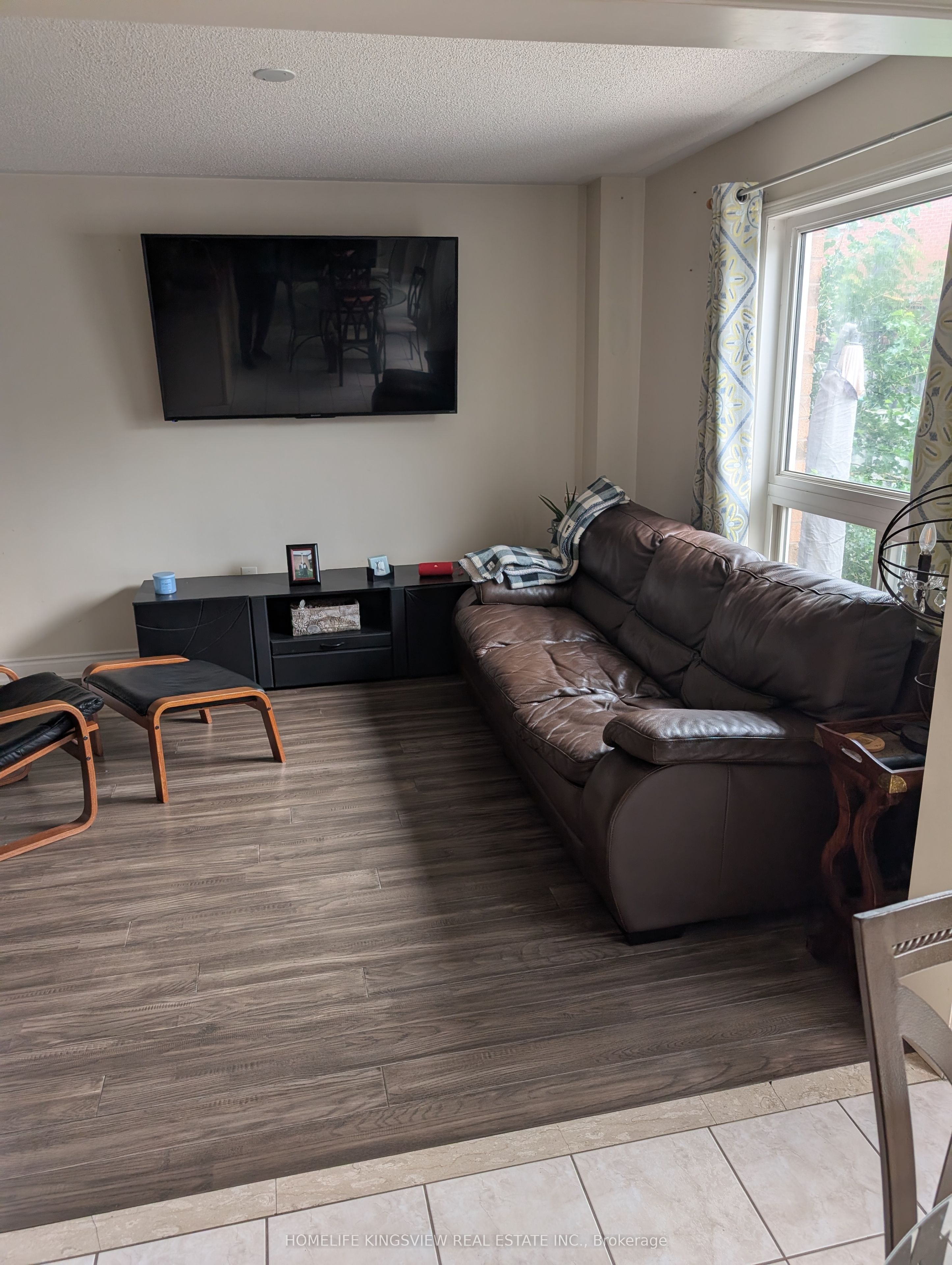 24 Farthingale Crescent Property Photo 6
