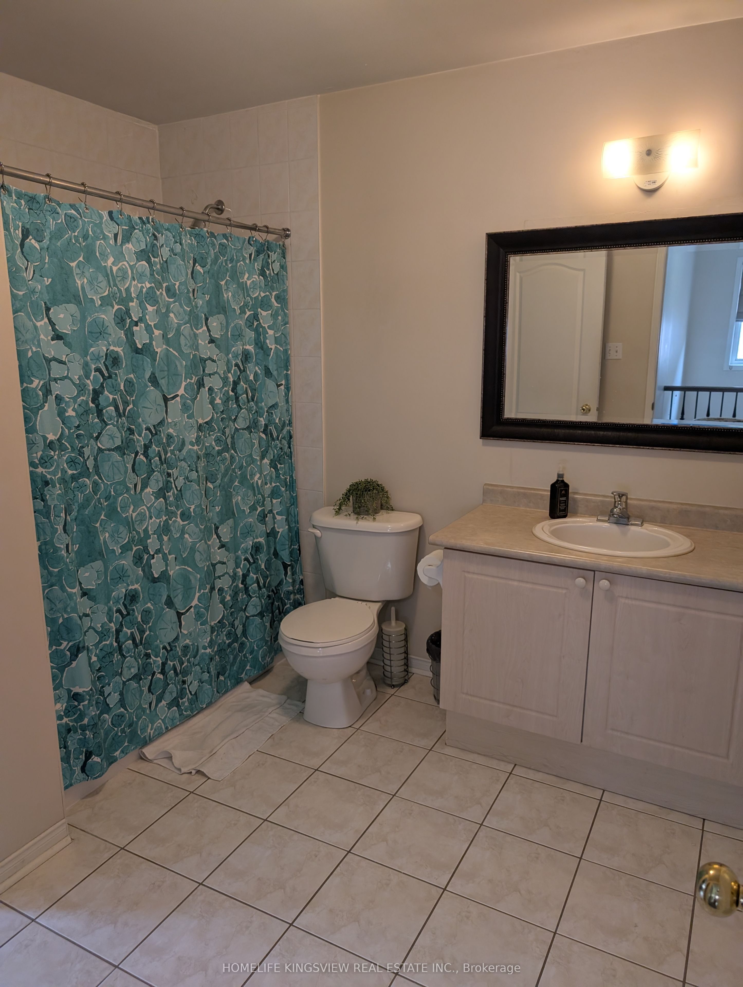 24 Farthingale Crescent Property Photo 13
