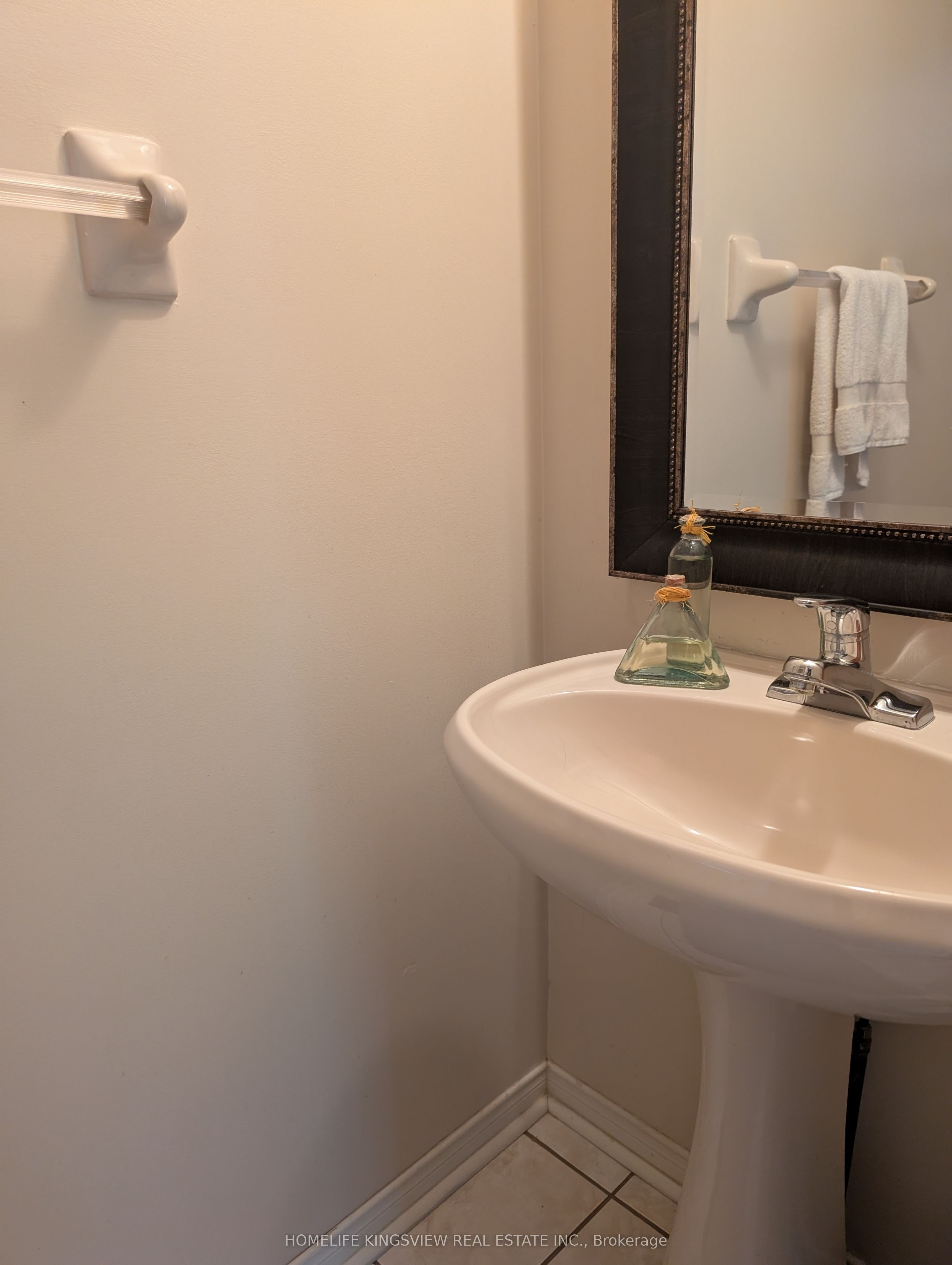 24 Farthingale Crescent Property Photo 20