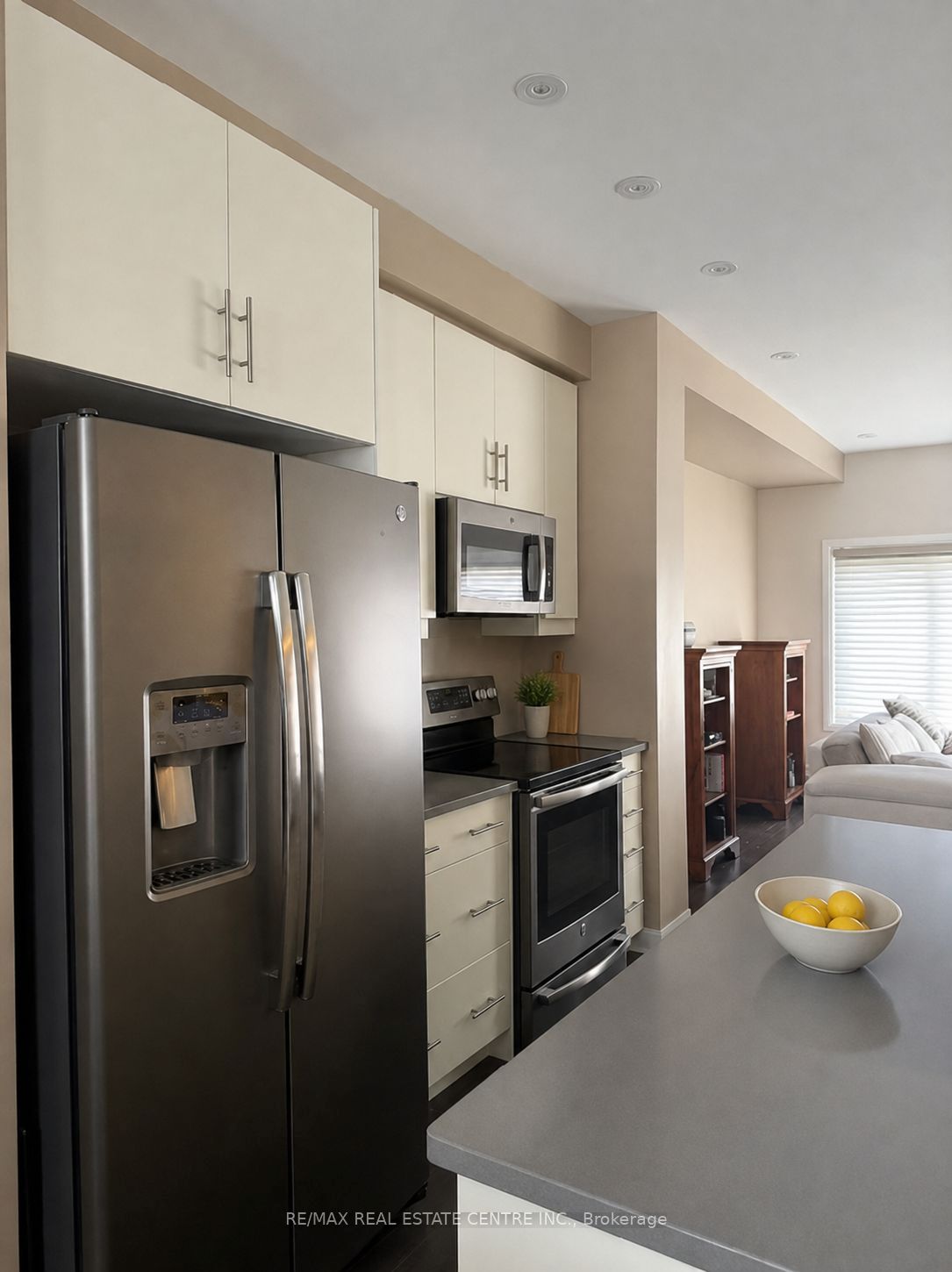 60 First Street 29 Property Photo 2