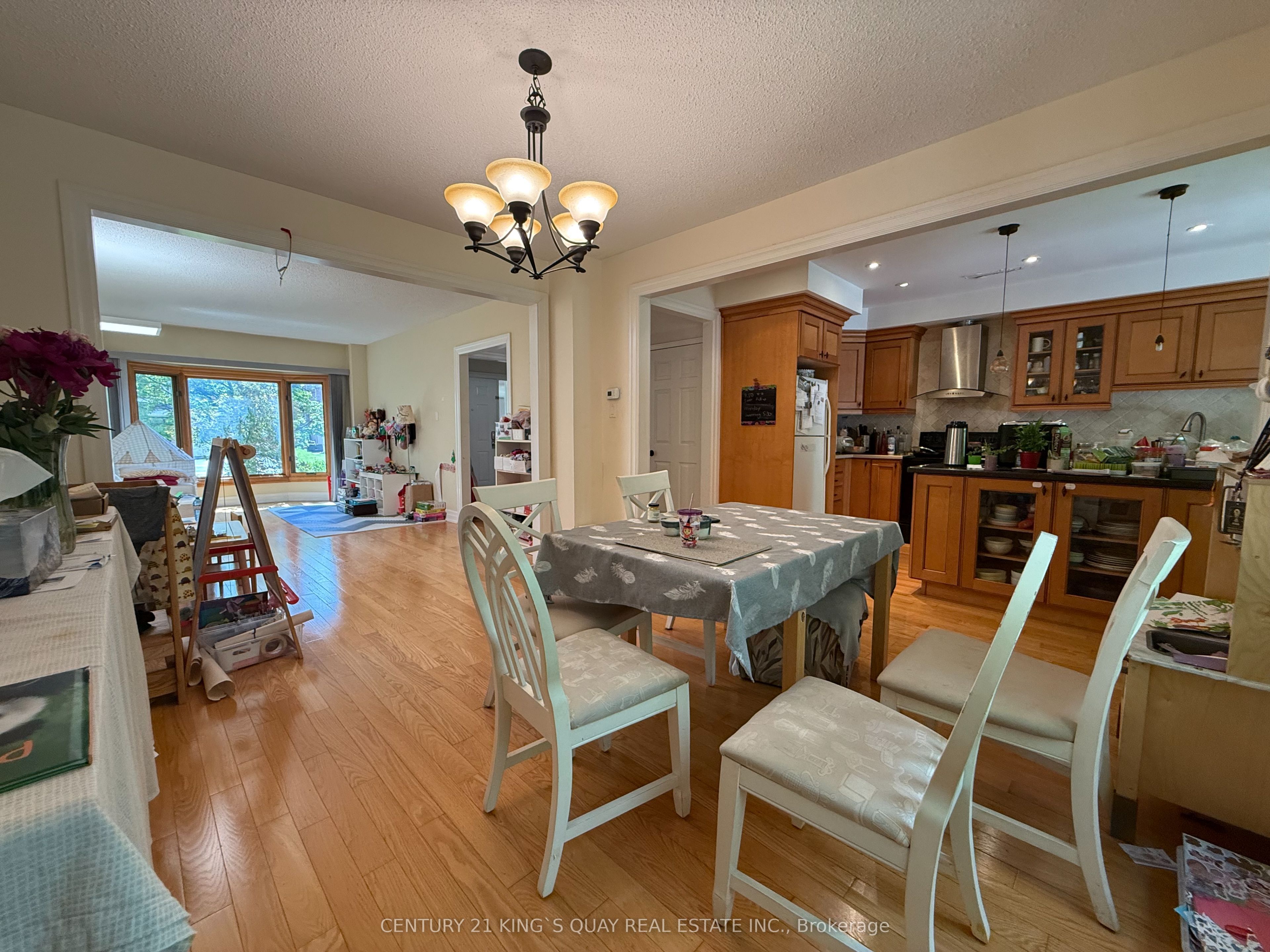 412 Freeman Crescent Property Photo 8