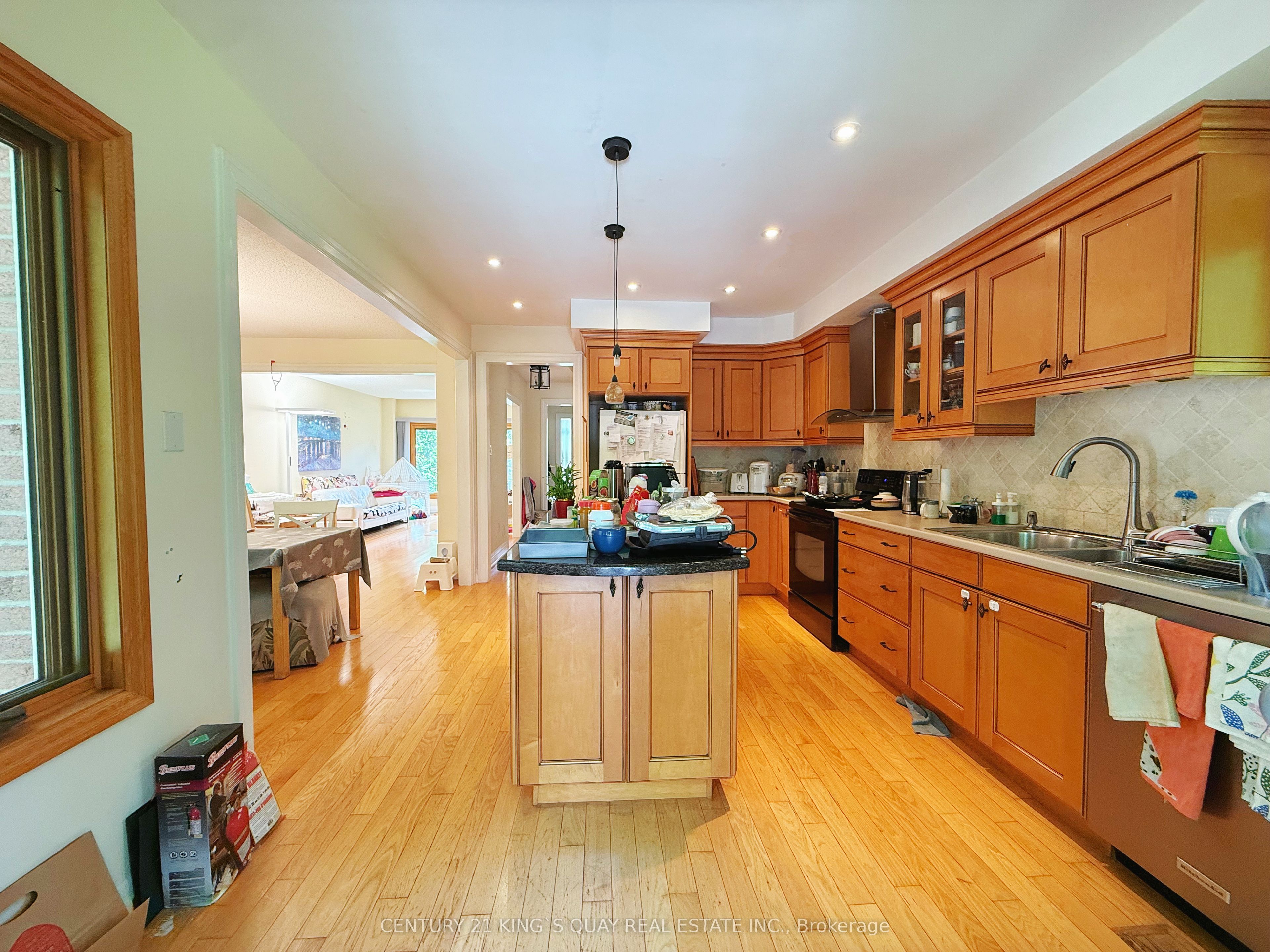 412 Freeman Crescent Property Photo 12