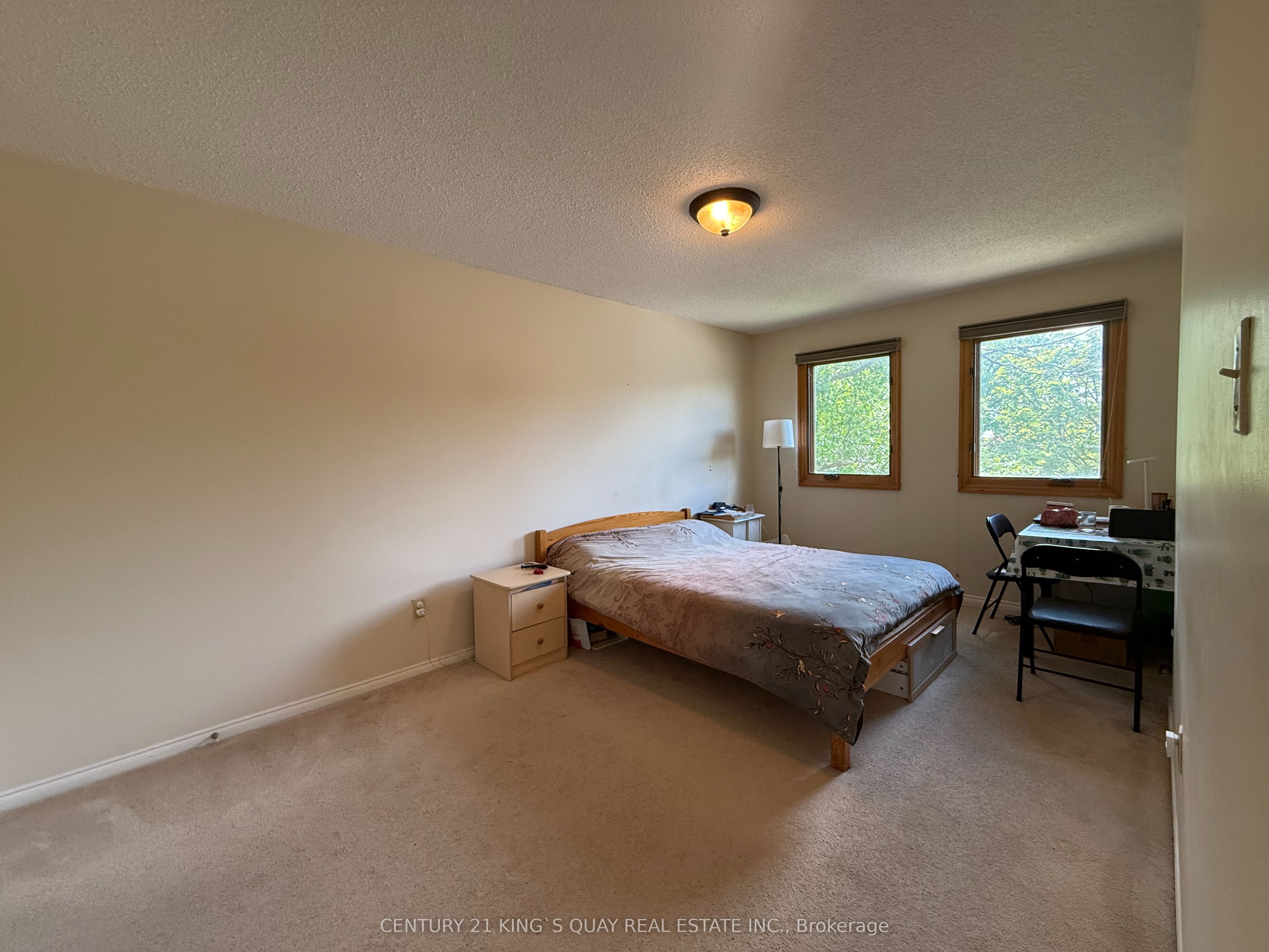 412 Freeman Crescent Property Photo 19