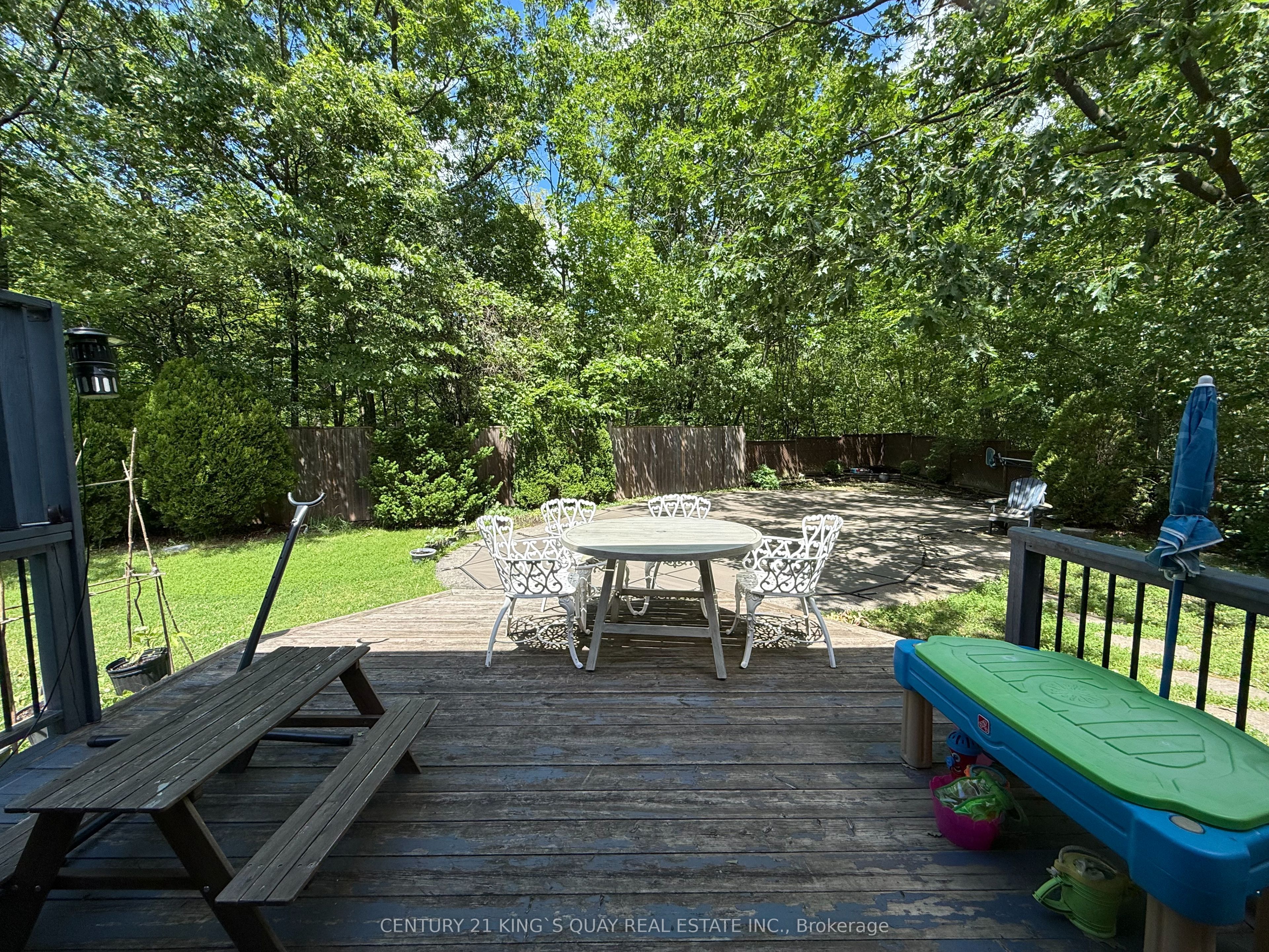 412 Freeman Crescent Property Photo 25