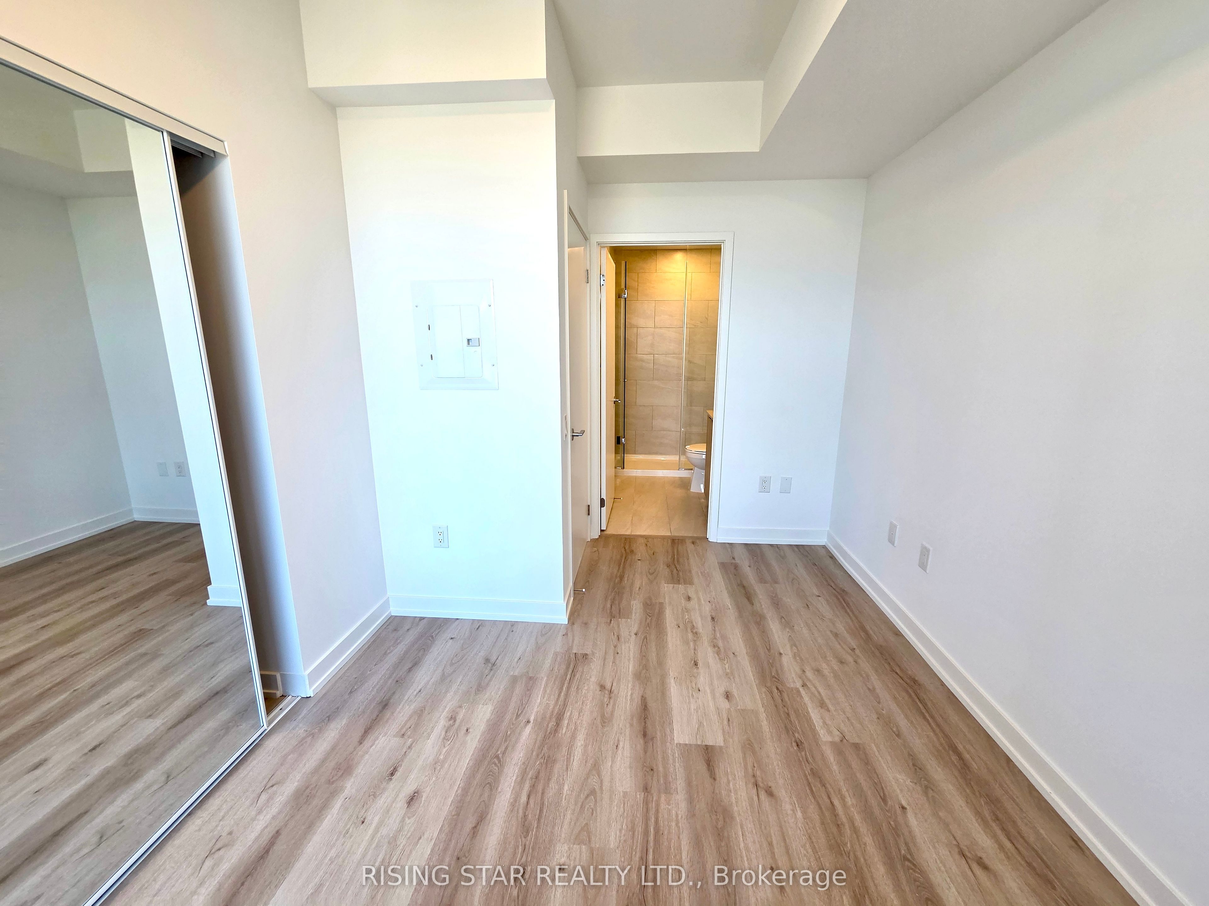 395 Square One Drive 3703 Property Photo 12