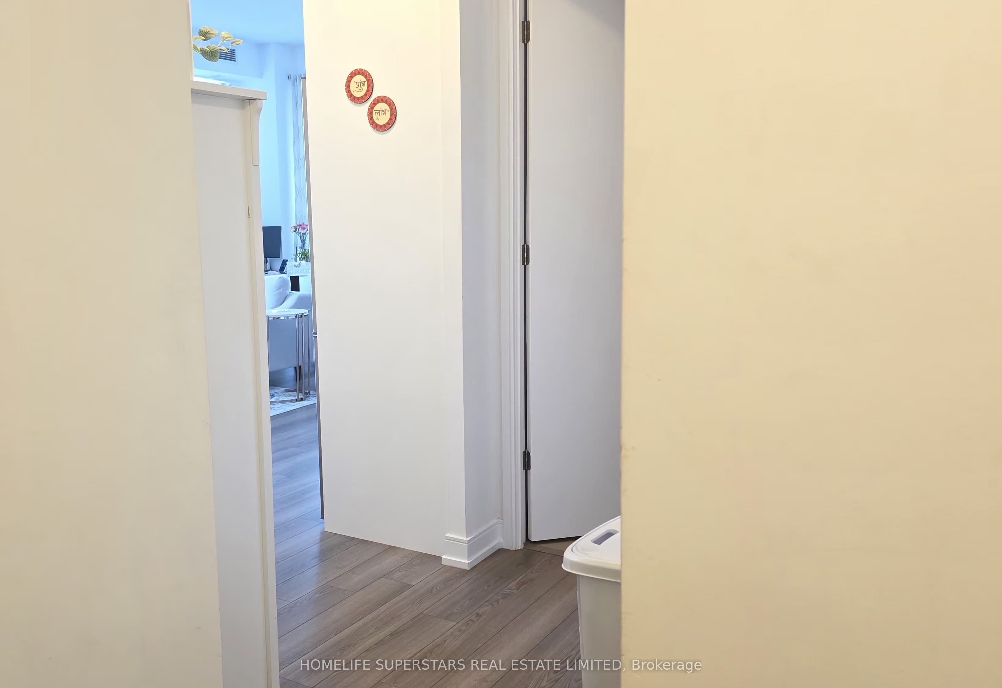 20 Thomas Riley Road W 809 Property Photo 12