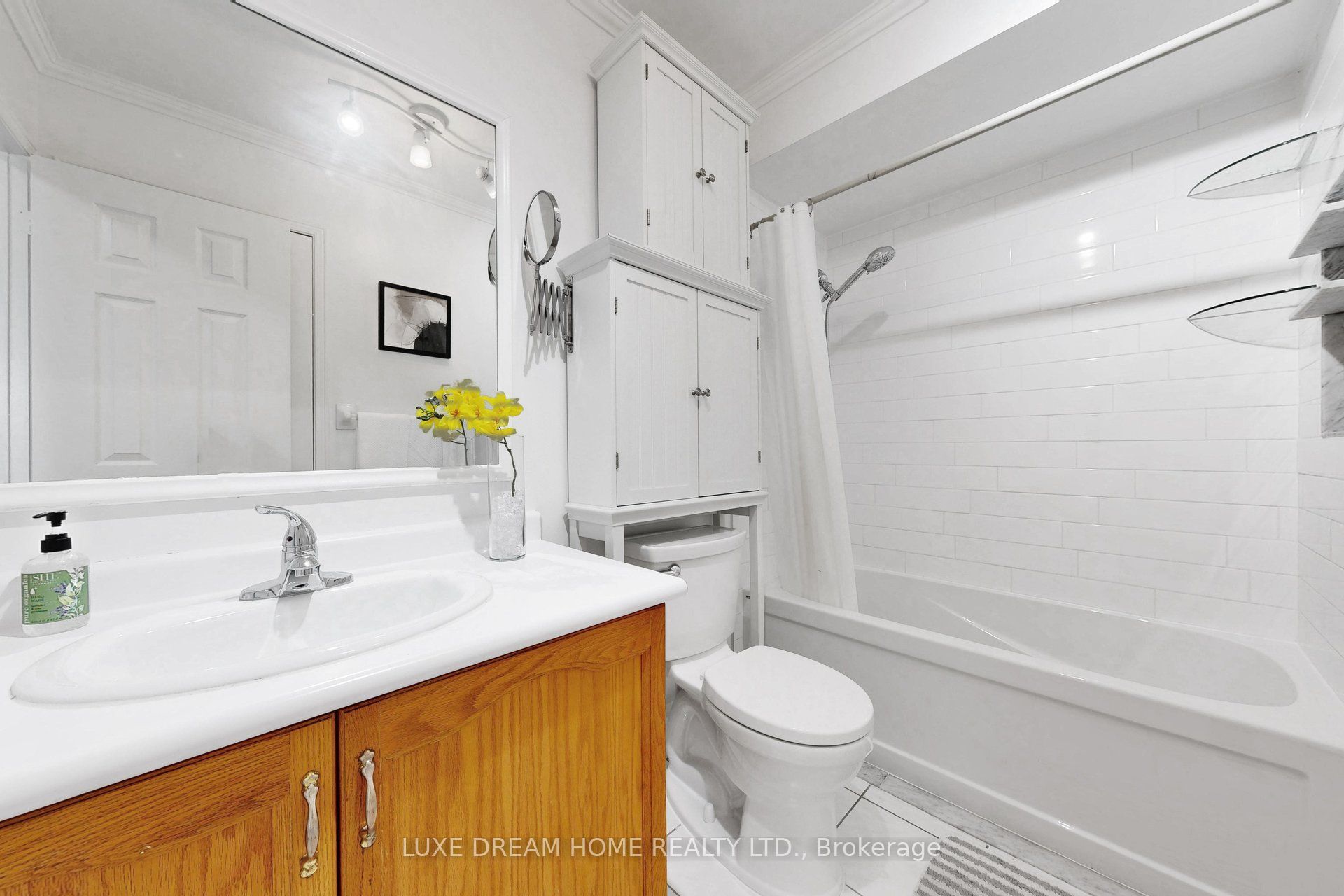 3937 Stoneham Way Property Photo 27