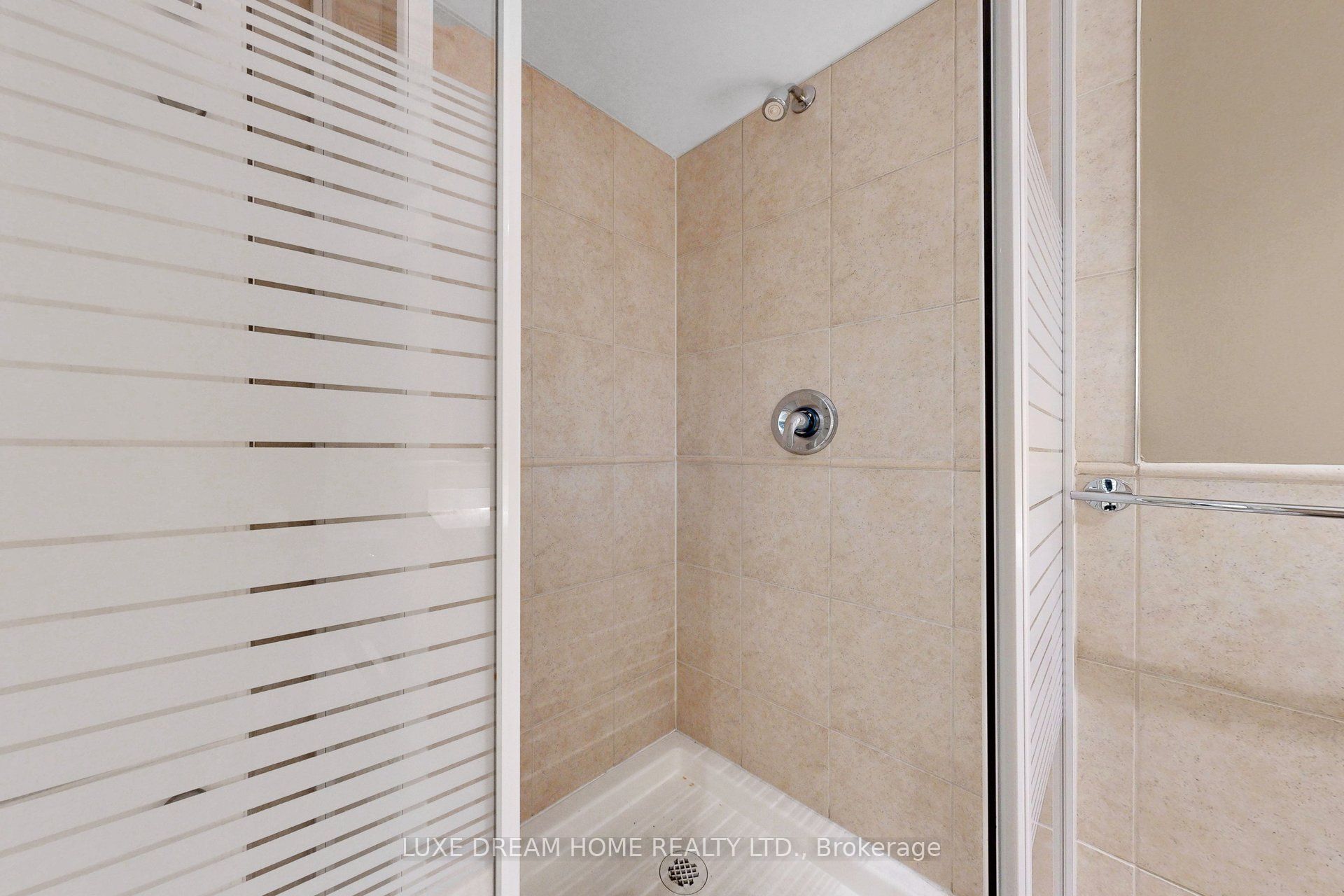 3937 Stoneham Way Property Photo 40