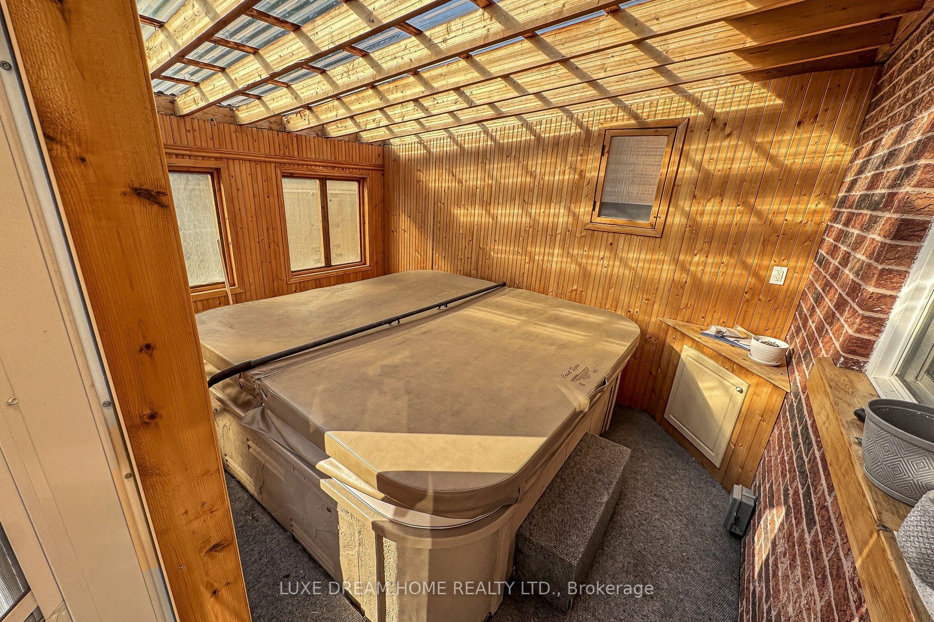 3937 Stoneham Way Property Photo 46